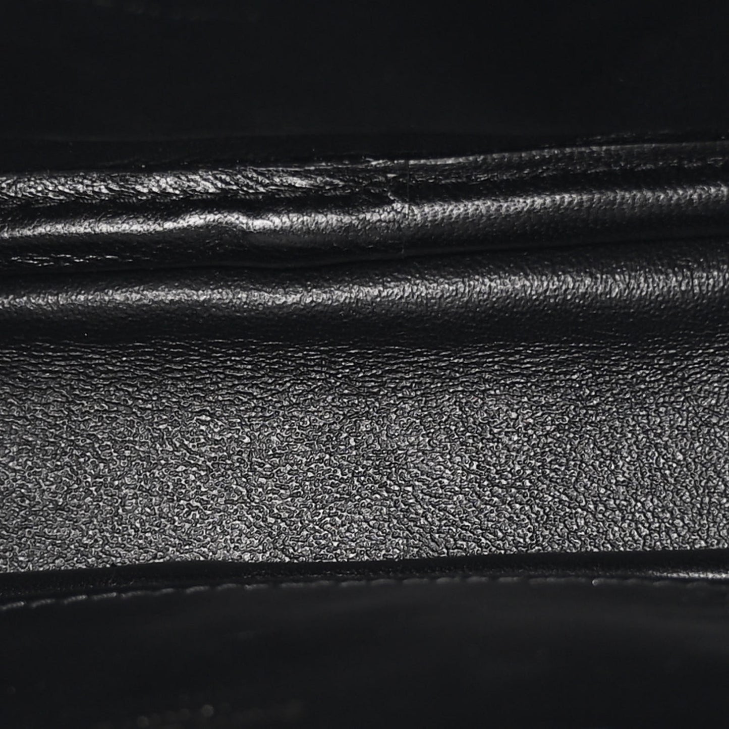 Grain De Poudre Matelasse Monochrome Monogram Mini Lou Camera Bag Black