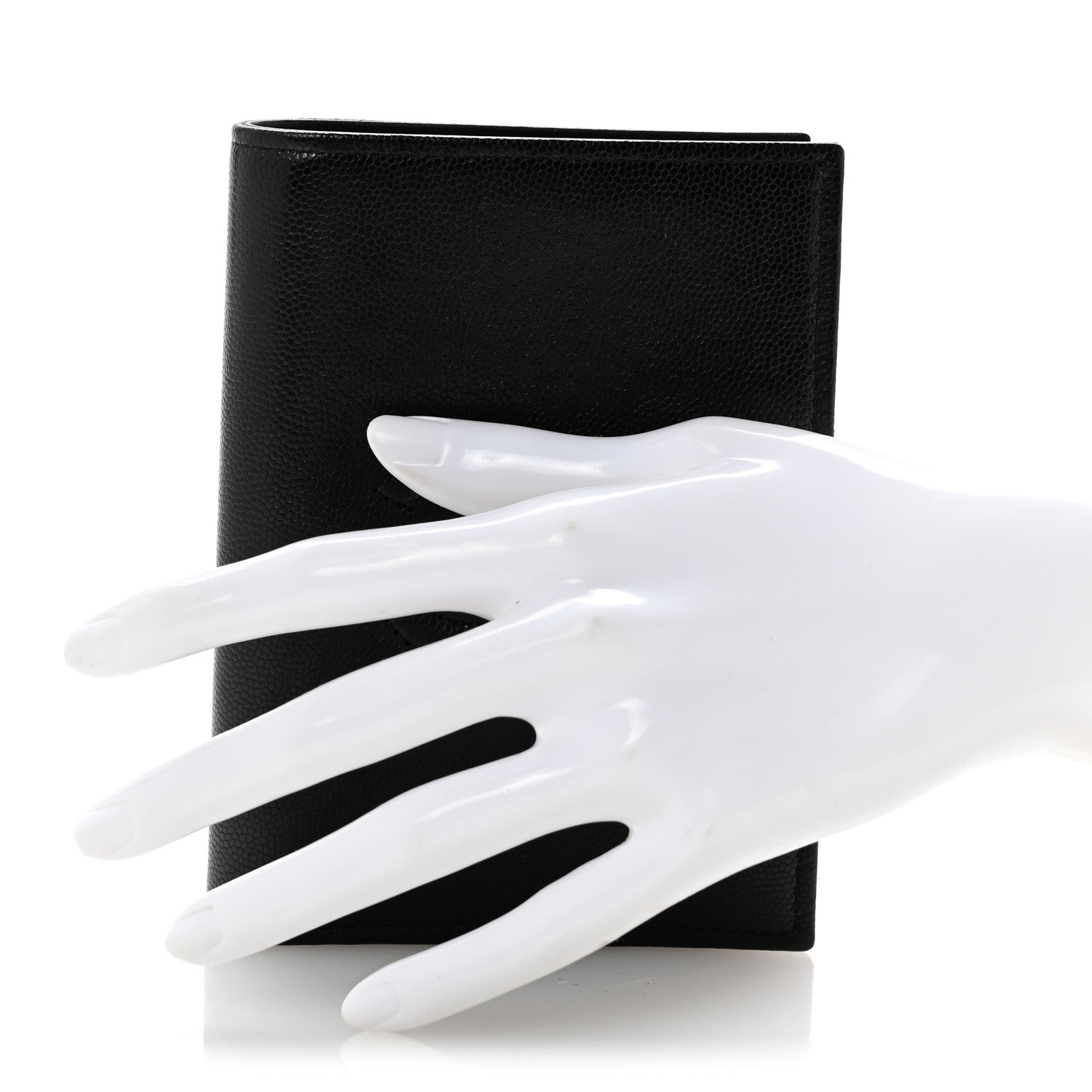 Chanel Caviar Timeless Passport Holder Black 1888681 – FASHIONPHILE