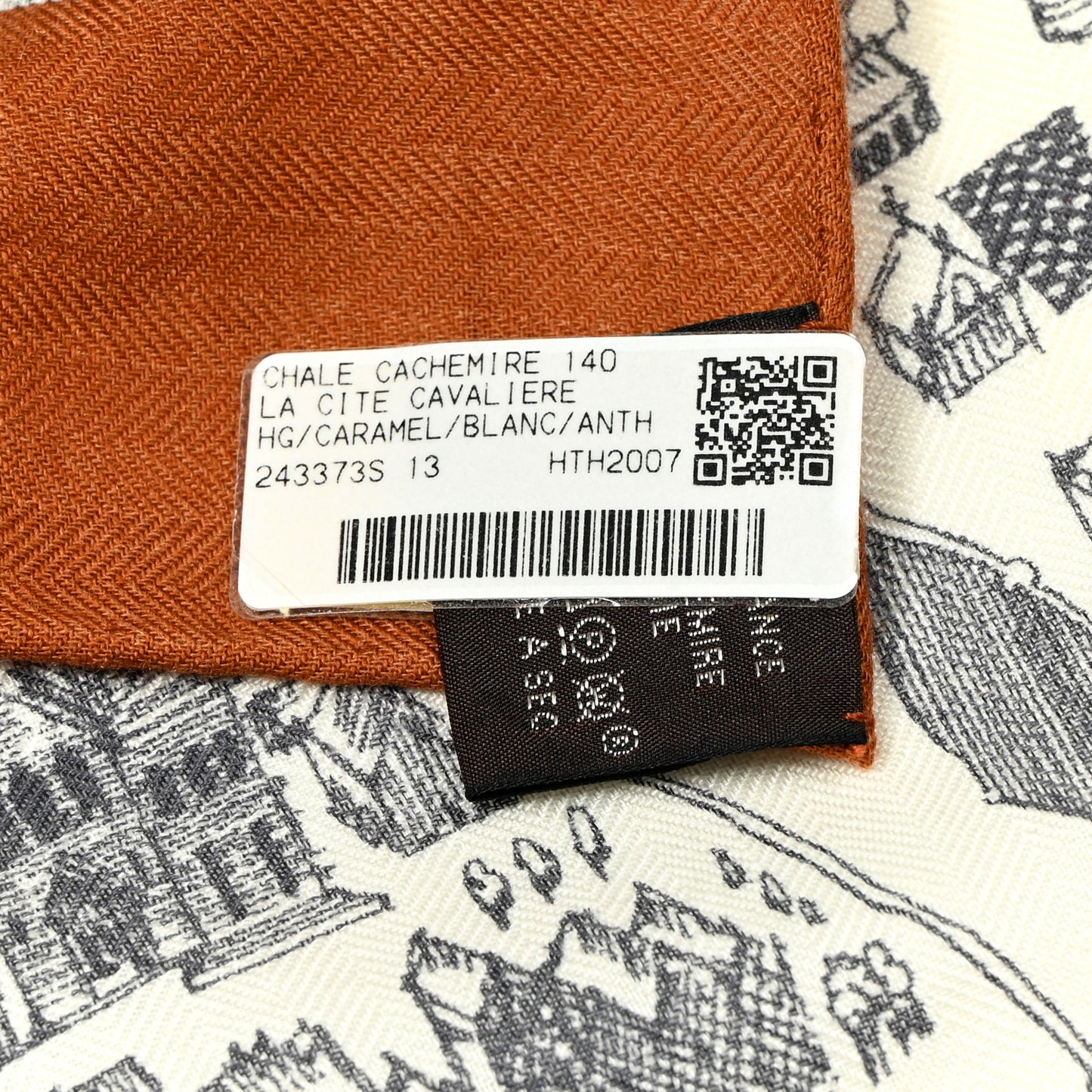 Cashmere Silk La Cite Cavaliere Shawl 140 Caramel White Anthracite