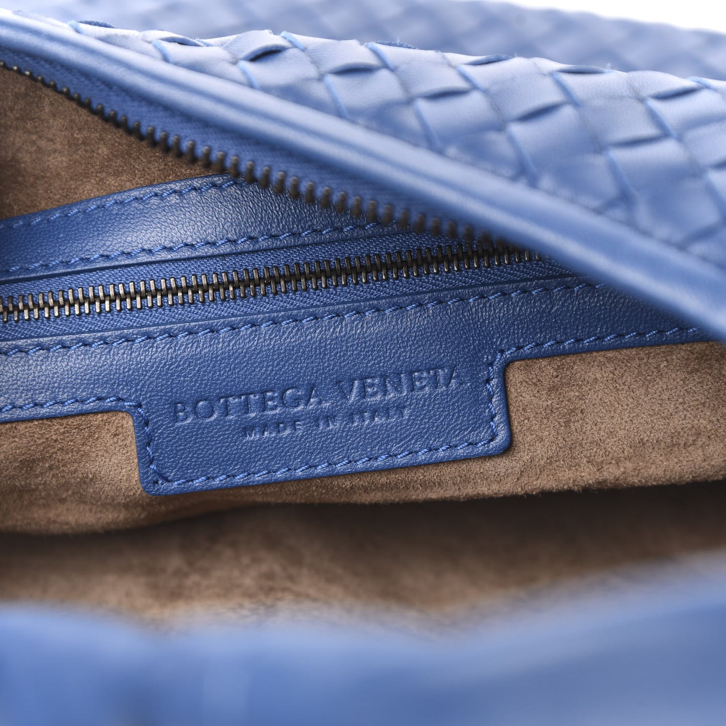 Nappa Intrecciato Medium Veneta Hobo Blue
