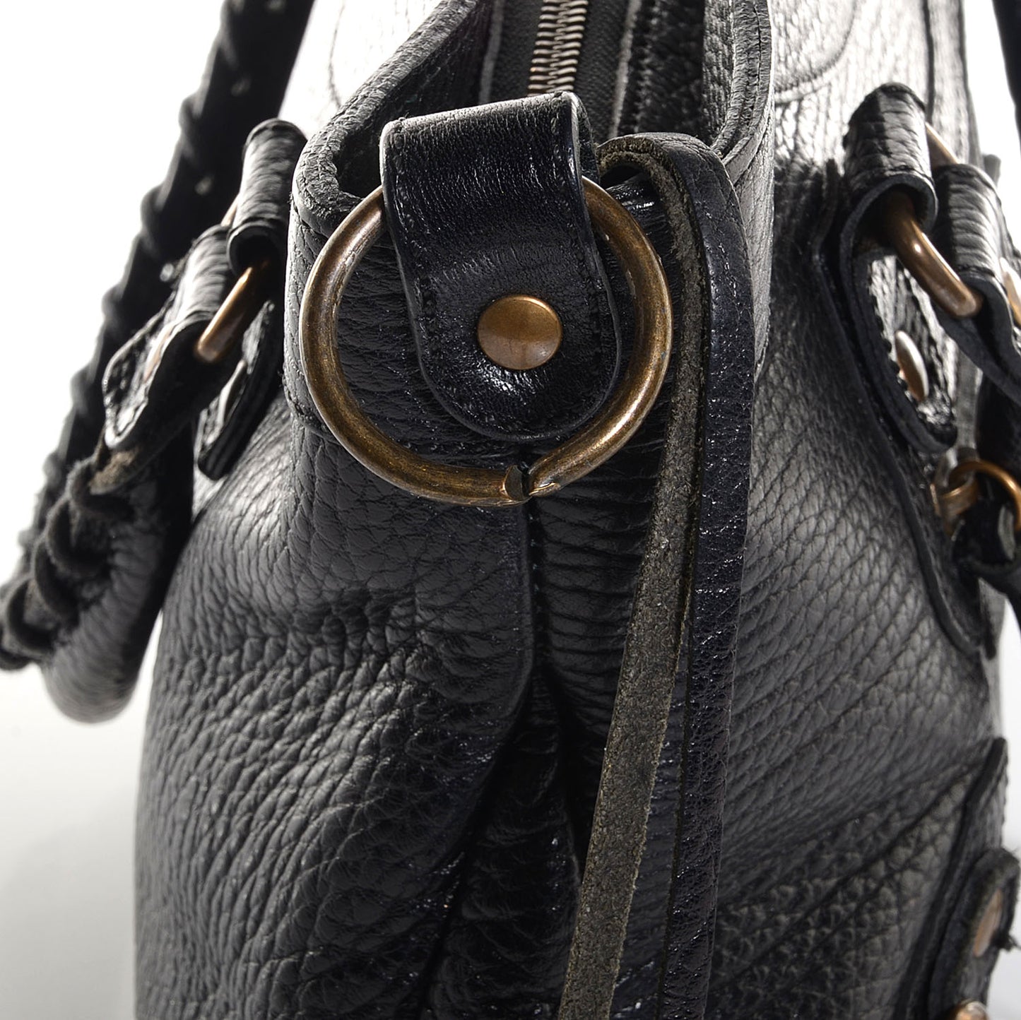 Pebbled Caribou Classic Hardware First Black