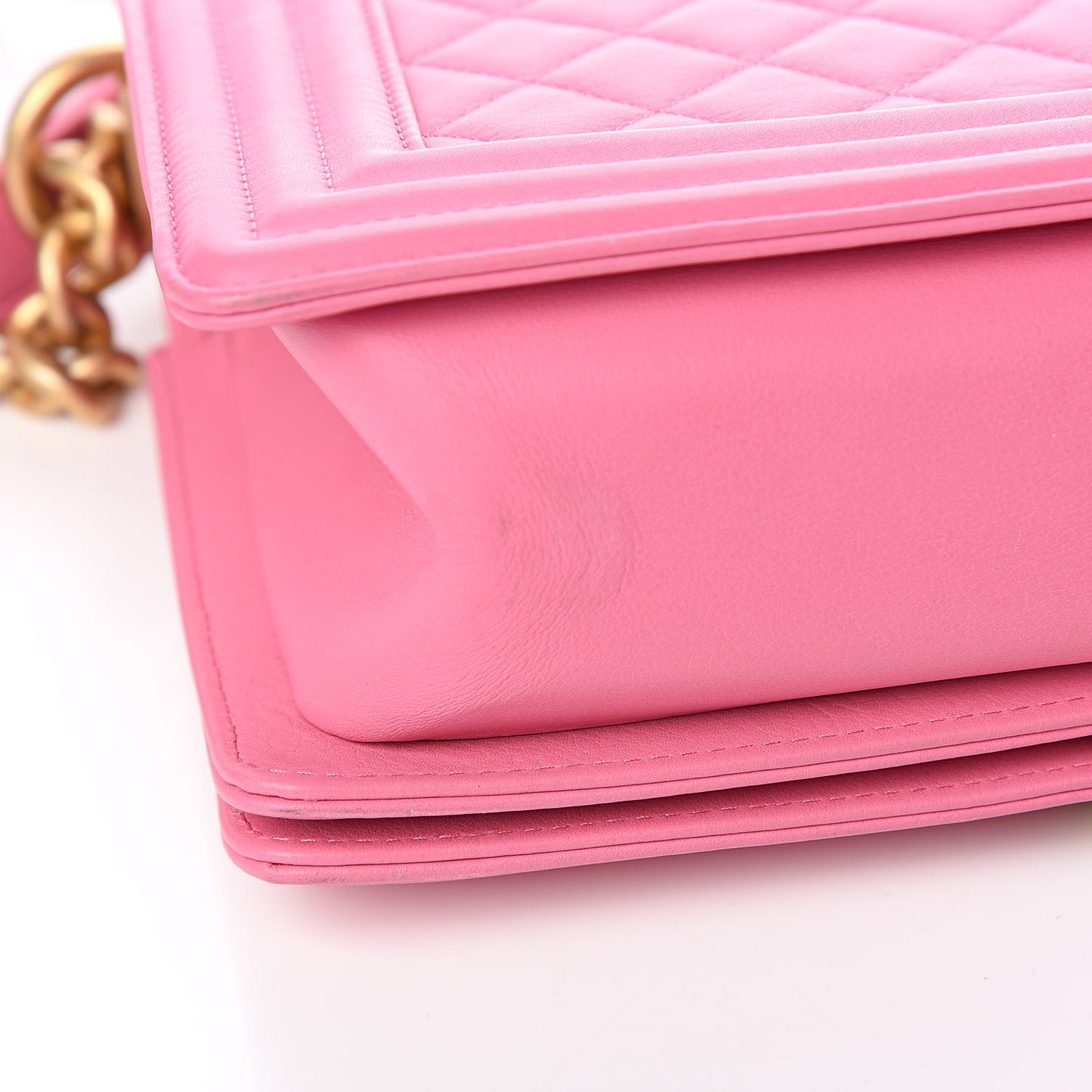 Lambskin Quilted Medium Boy Flap Pink