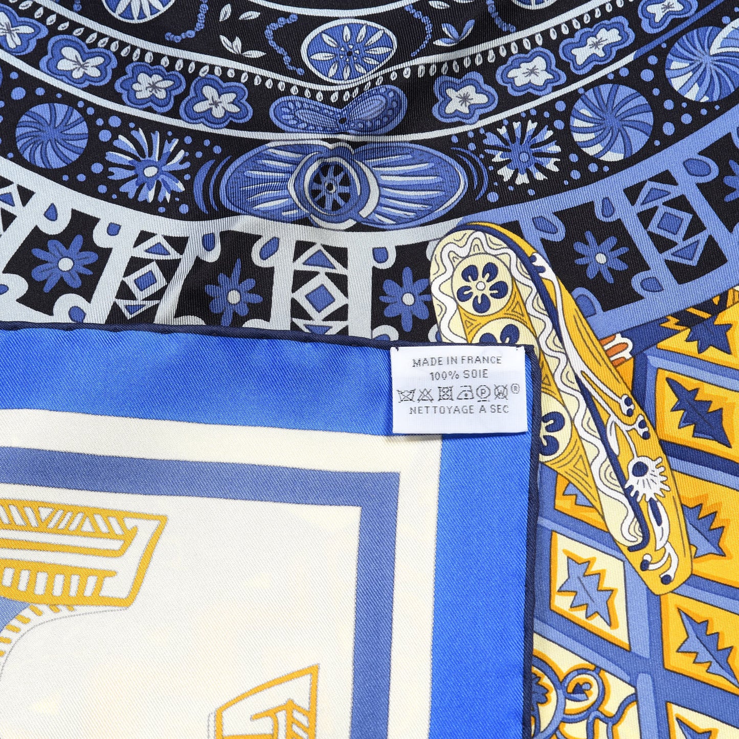 Silk Tapis De Selle Scarf 90 Vanille Bleu Royal Gold