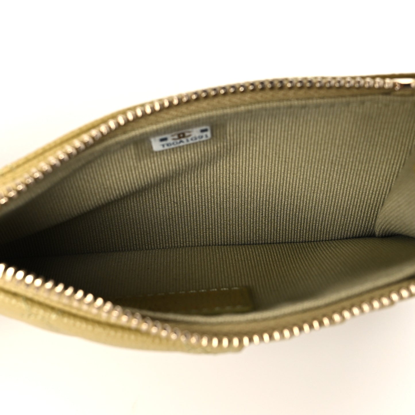 Caviar Quilted Flap Zip Card Holder Green