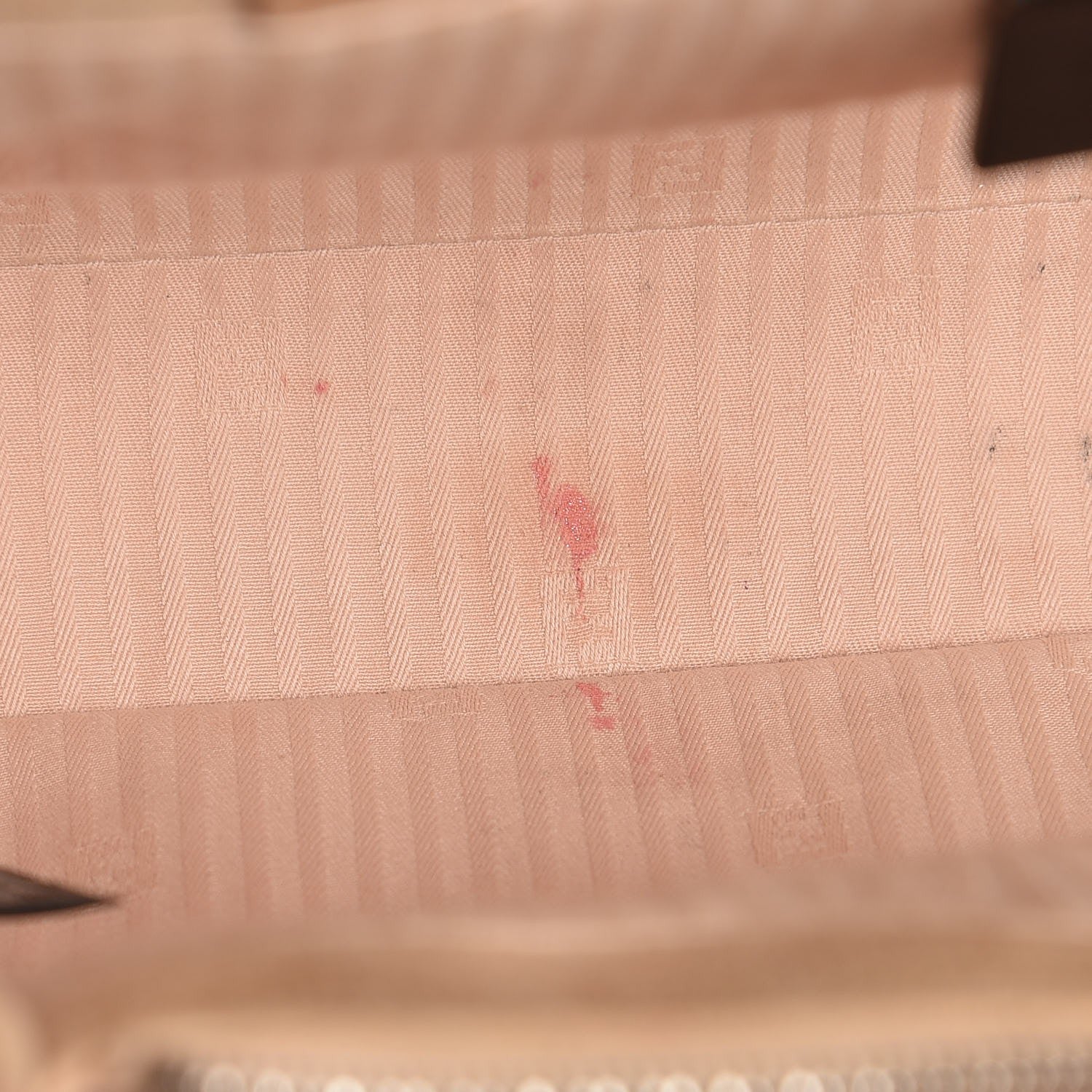 Fendi Vitello Vernice Camoscio Petite 2Jours Tote Make Up 11 of 14