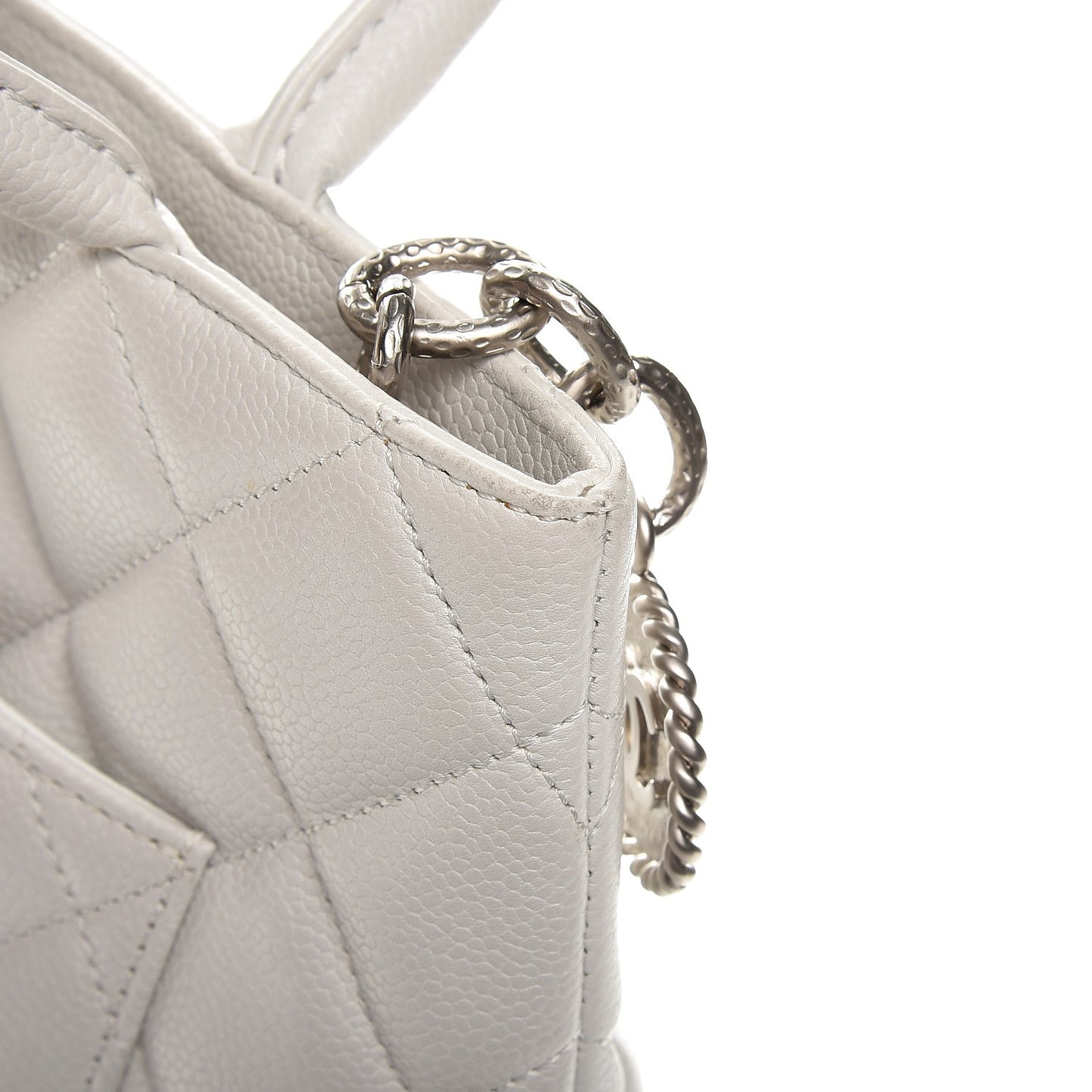 Caviar Quilted Medallion Tote White