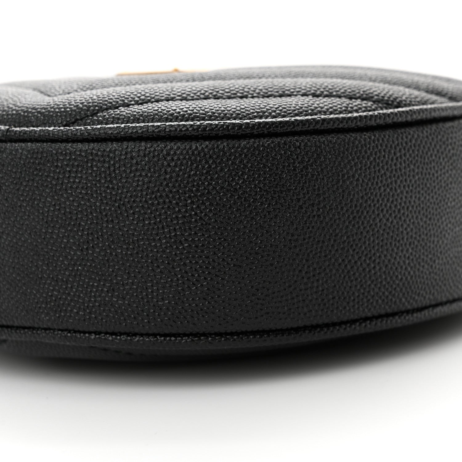 Saint Laurent Grain De Poudre Matelasse Chevron Quilted Round Vinyle Camera Bag Black 10 of 11