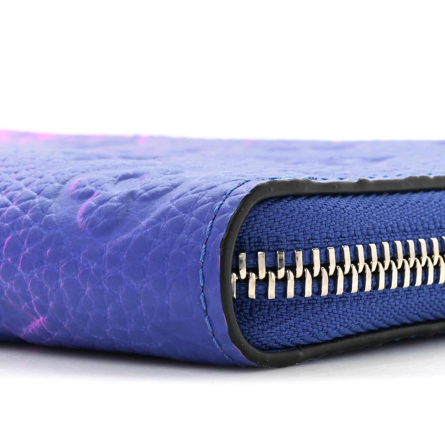 Taurillon Illusion Zippy Vertical Wallet Bleu Rose