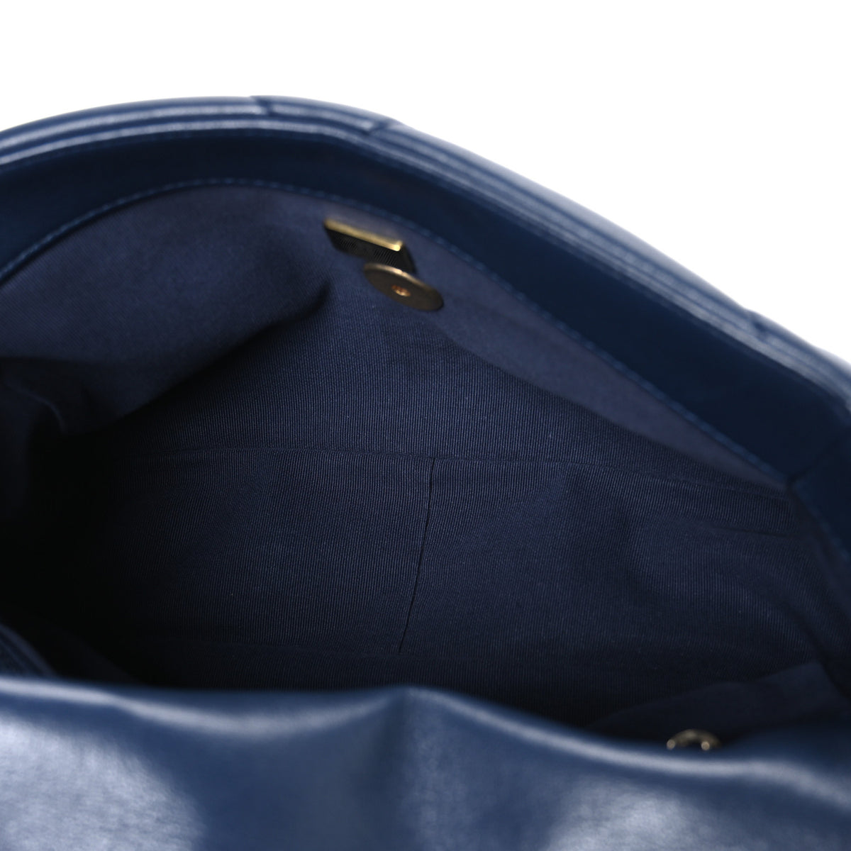 Lambskin Quilted Medium Chanel 19 Flap Navy Blue
