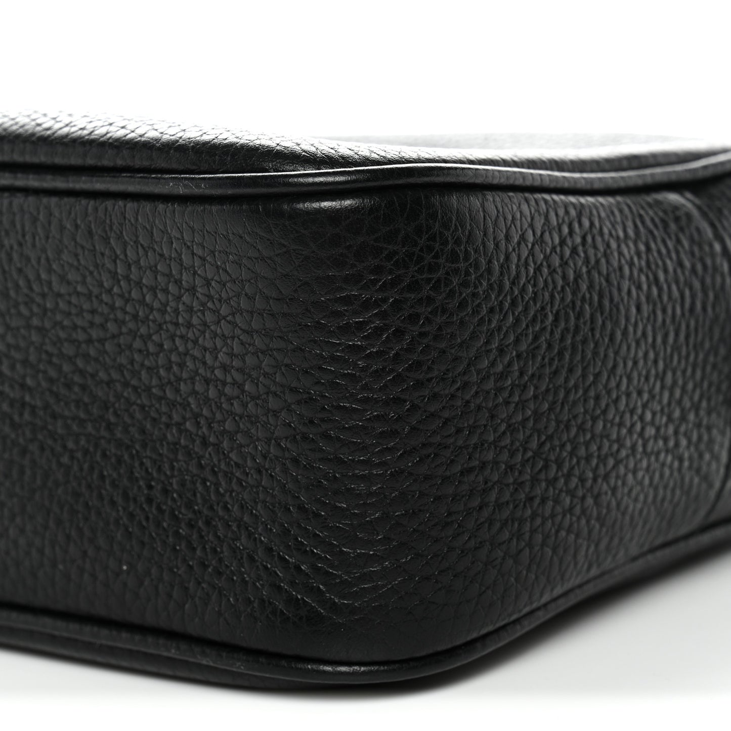 Pebbled Calfskin Small Soho Disco Bag Black