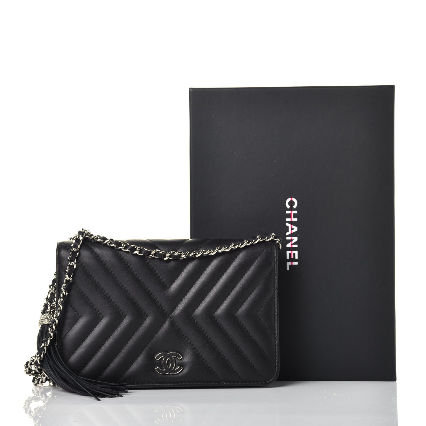 Calfskin Diagonal Chevron Quilted Tassel Wallet On Chain WOC Black