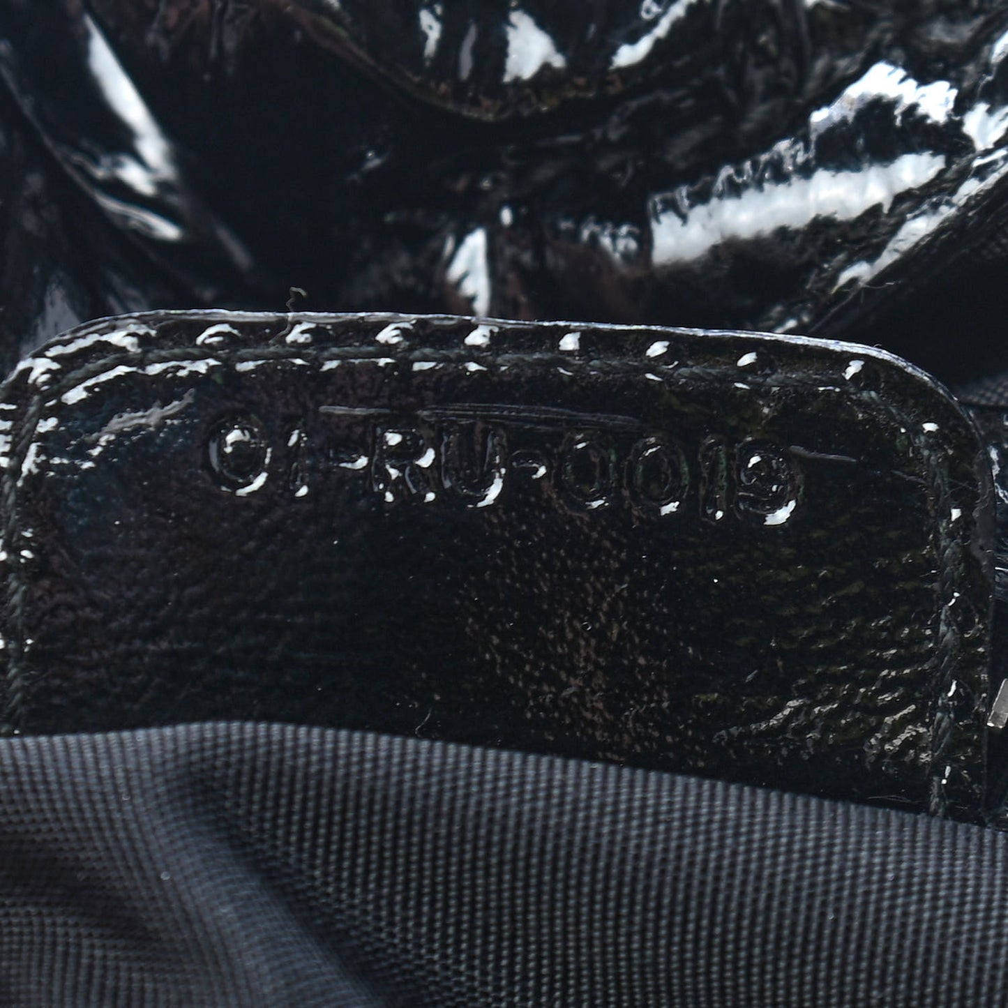Patent Cannage Medium Le Trente Tote Black