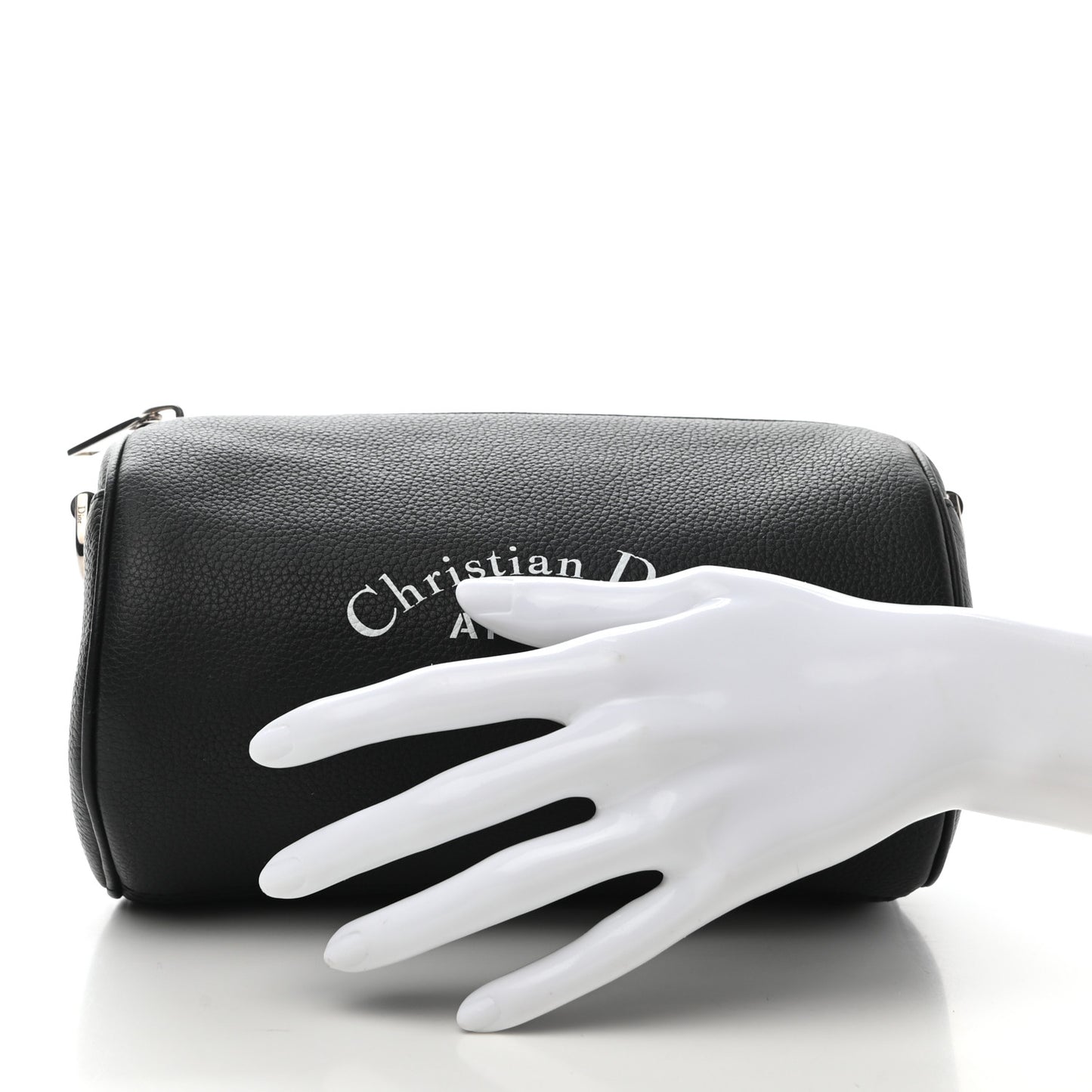 HOMME Grained Calfskin Mens Roller Pouch Black