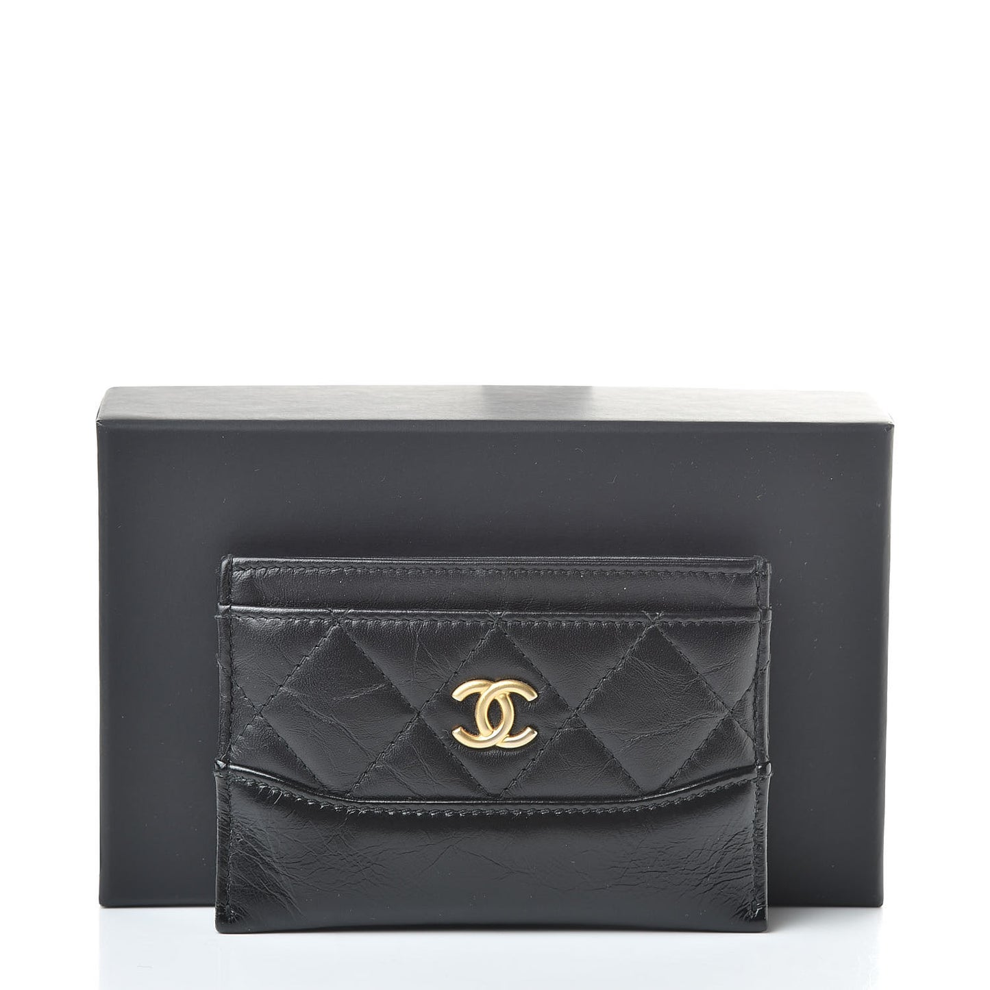 Aged Calfskin Quilted Gabrielle Card Holder Black