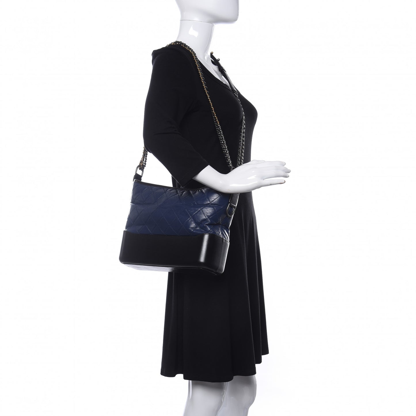 Aged Calfskin Quilted Medium Gabrielle Hobo Navy Black
