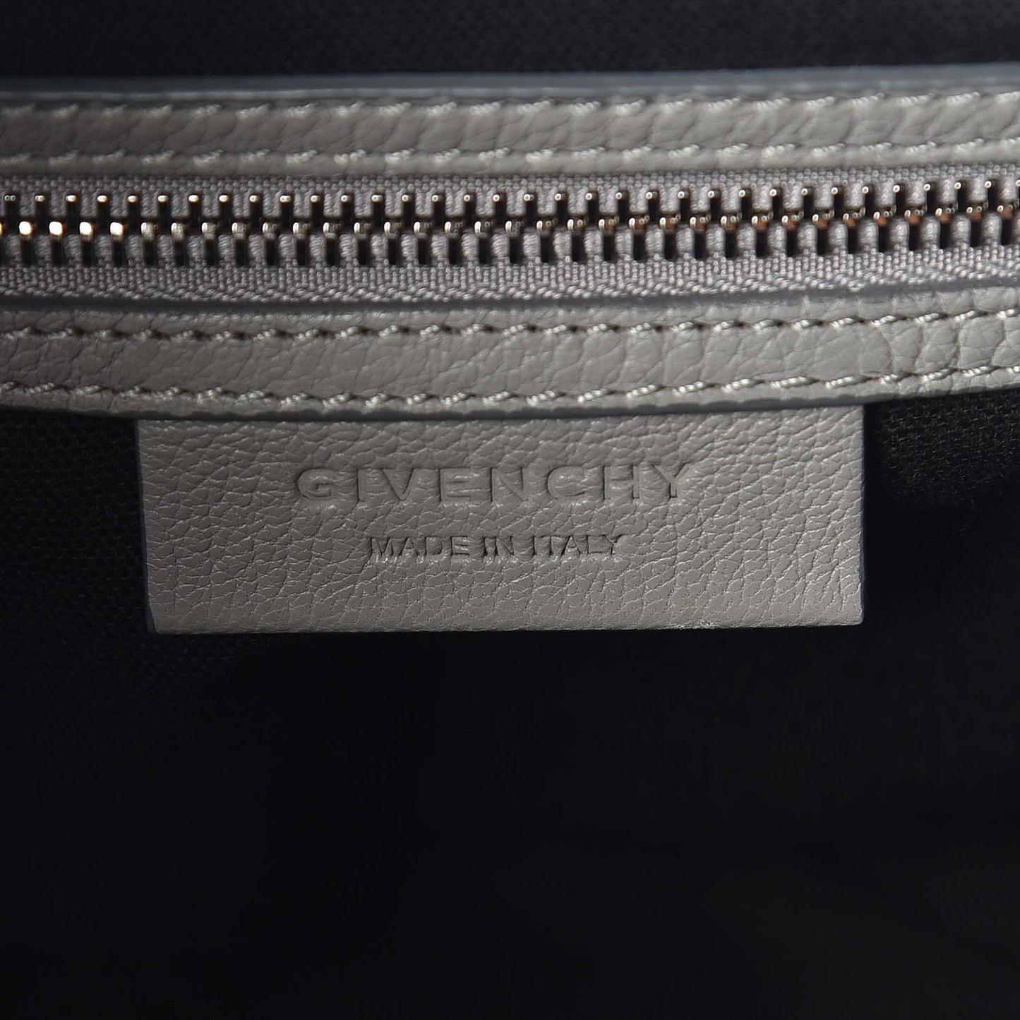 Sugar Goatskin Small Antigona Pearl Grey