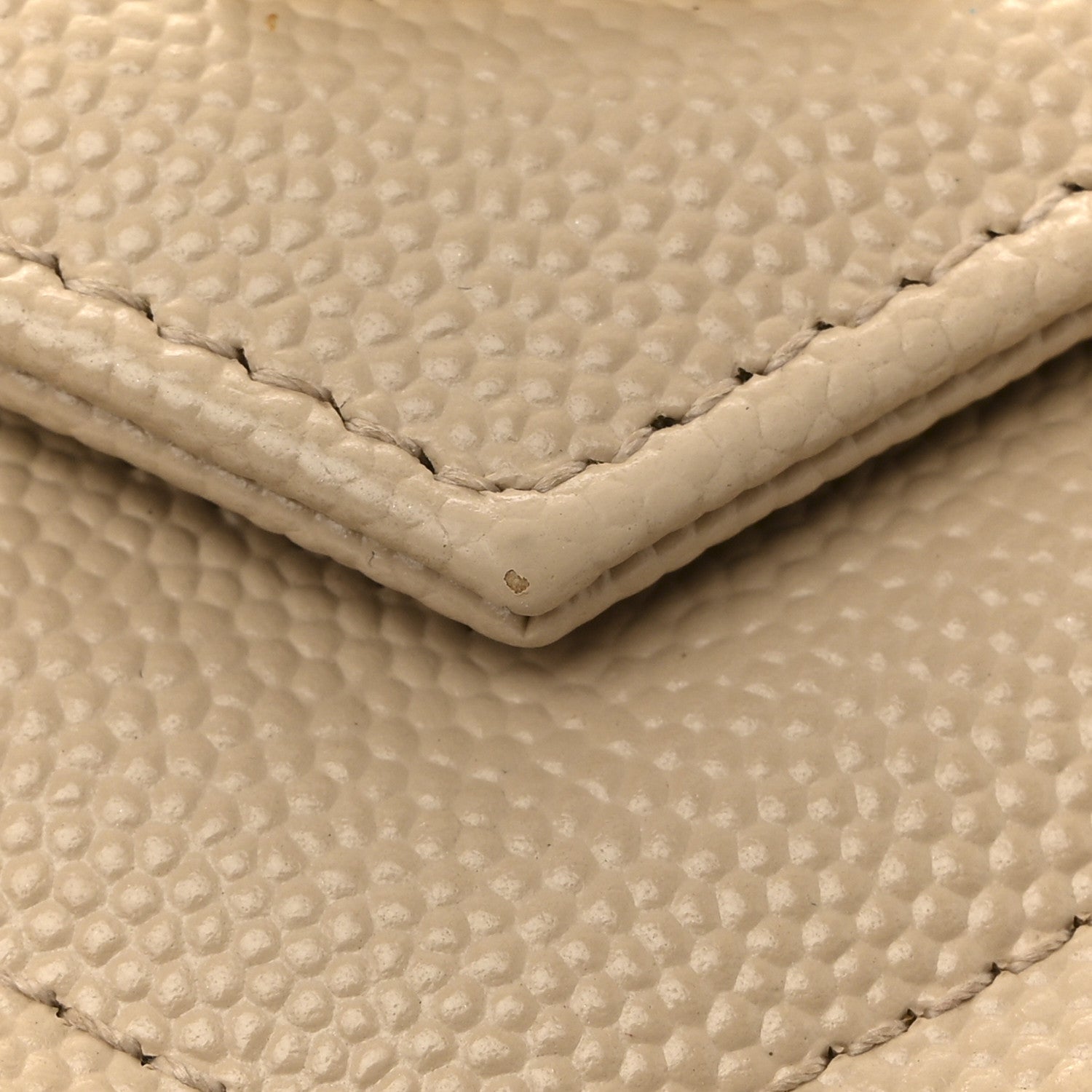 Saint Laurent Grain De Poudre Matelasse Chevron Monogram Chain Wallet Nude Powder 13 of 14