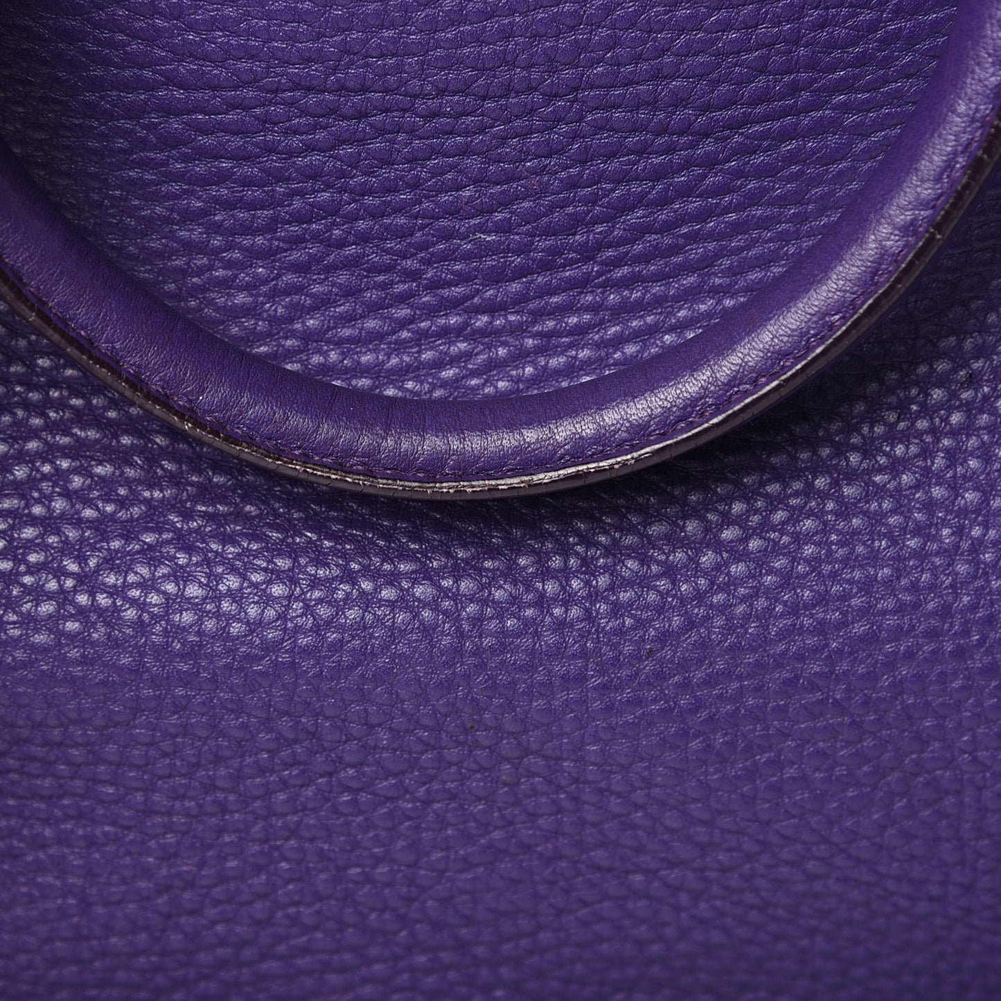 Vitello Daino Tote Viola