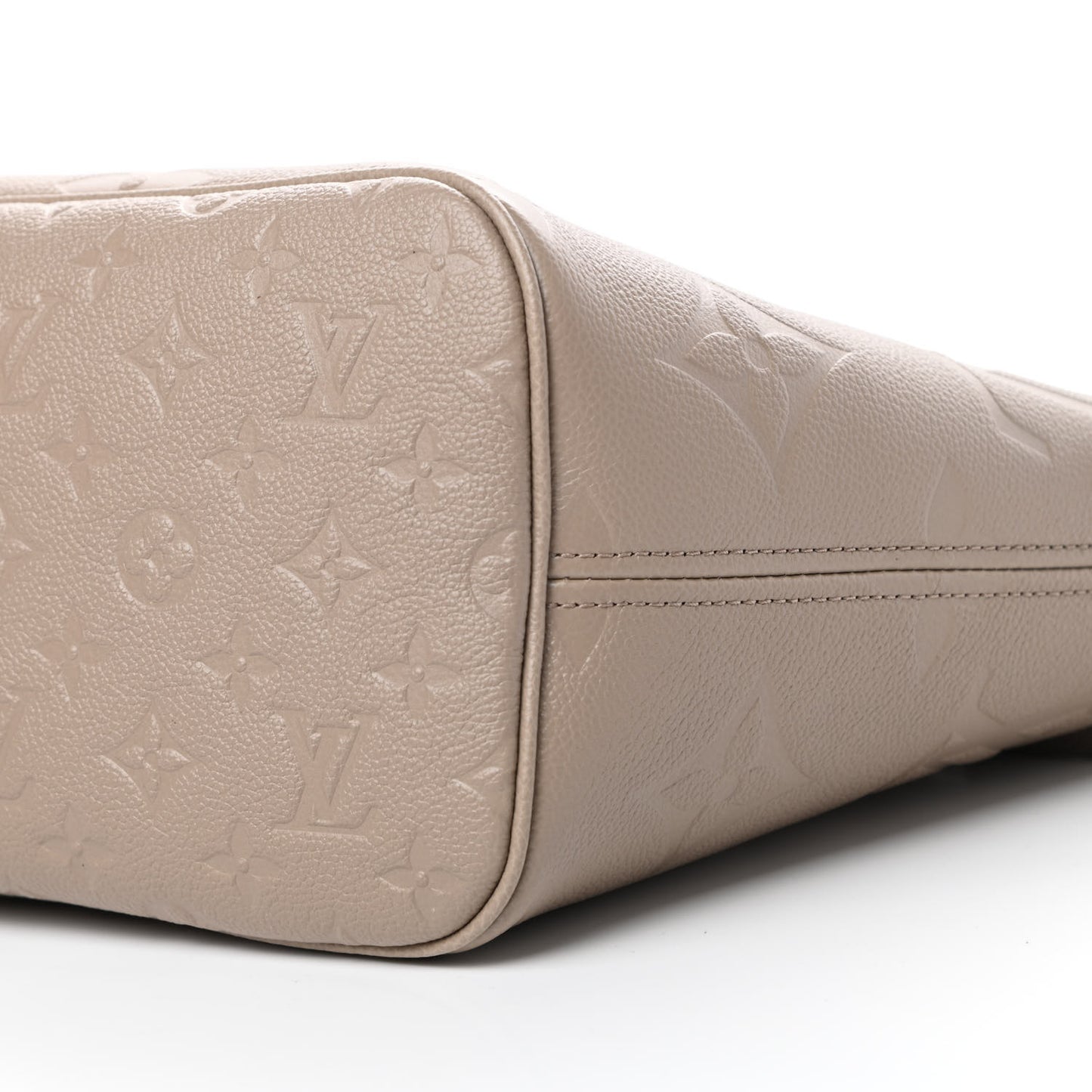 Empreinte Monogram Giant Neverfull MM Tourterelle