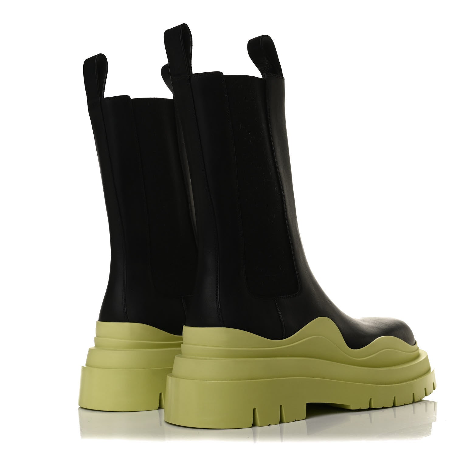 Bottega Veneta Calfskin The Tire Chelsea Boots 39 Black Seagrass 4 of 10