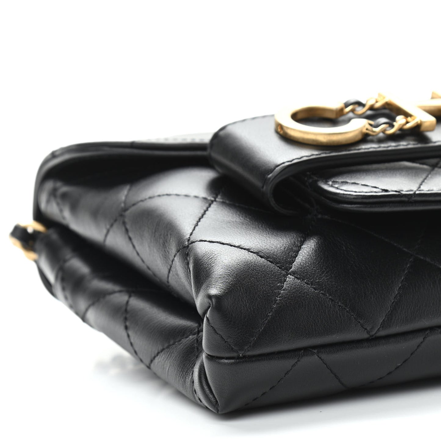 Calfskin Quilted Enchained Clutch Black