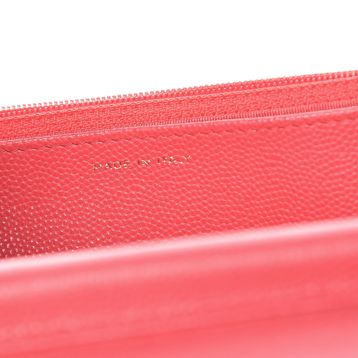 Caviar Quilted Wallet On Chain WOC Dark Pink