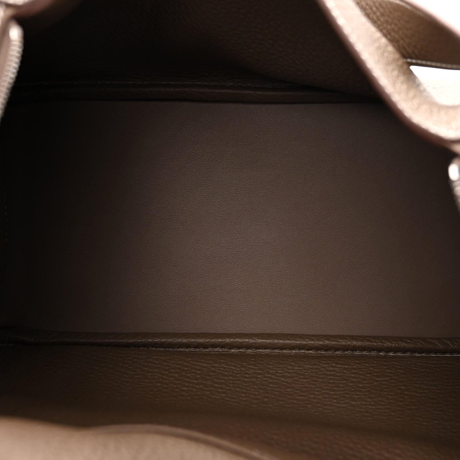Hermes Taurillon Clemence Lindy 26 Etoupe 6 of 11