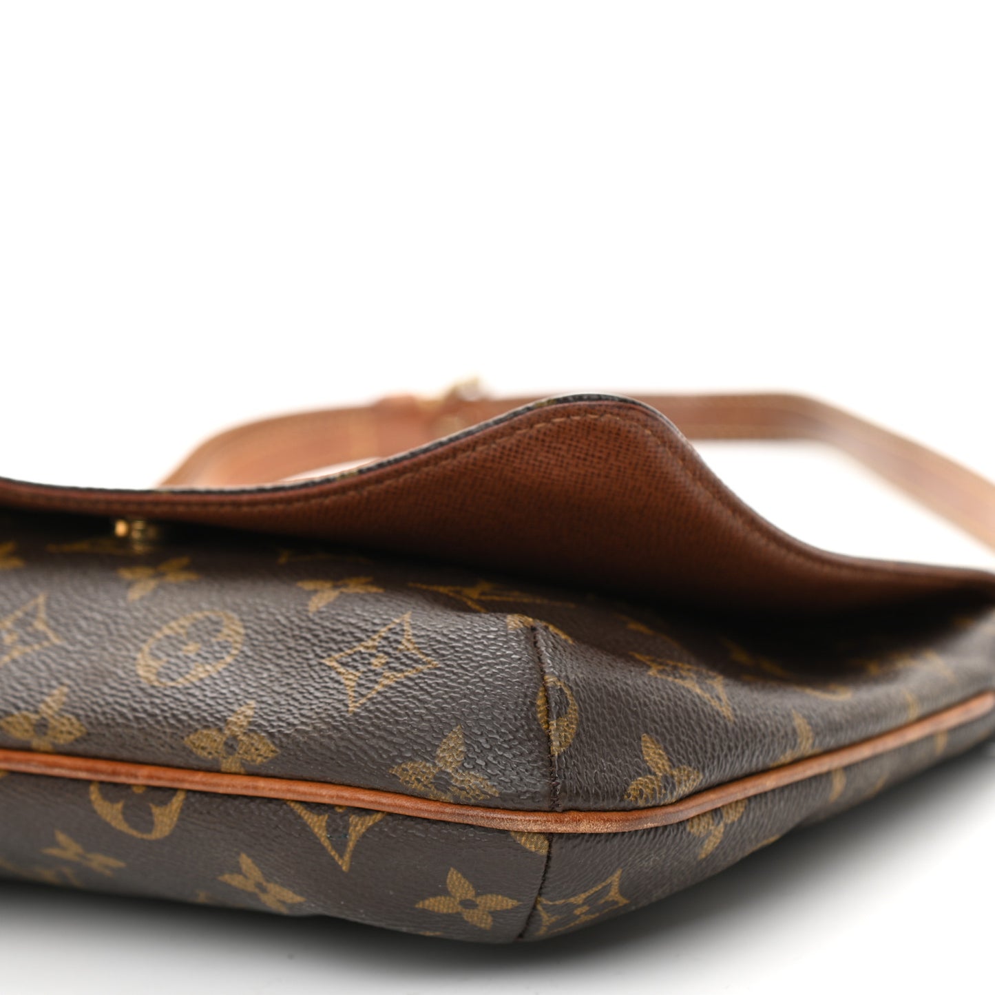 Monogram Musette Tango