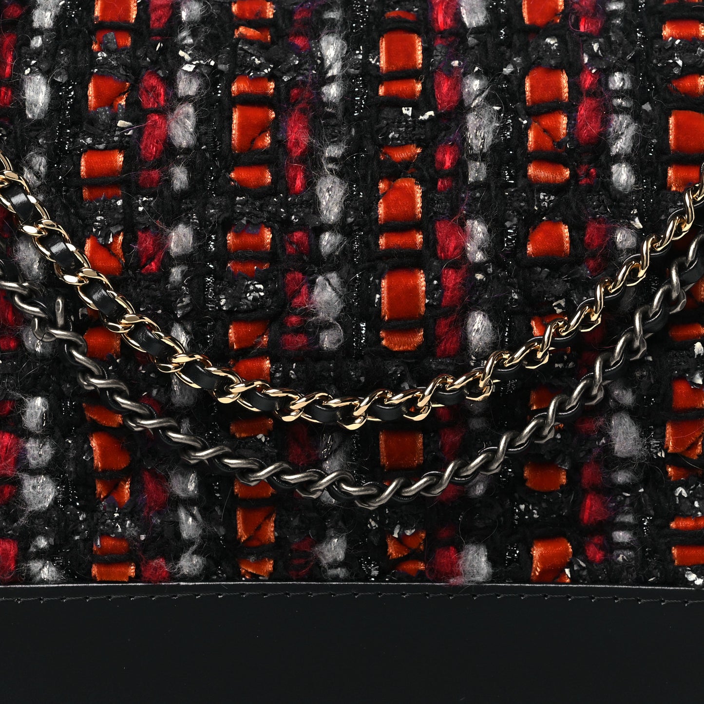 Tweed Calfskin Medium Gabrielle Hobo Black Red Blue