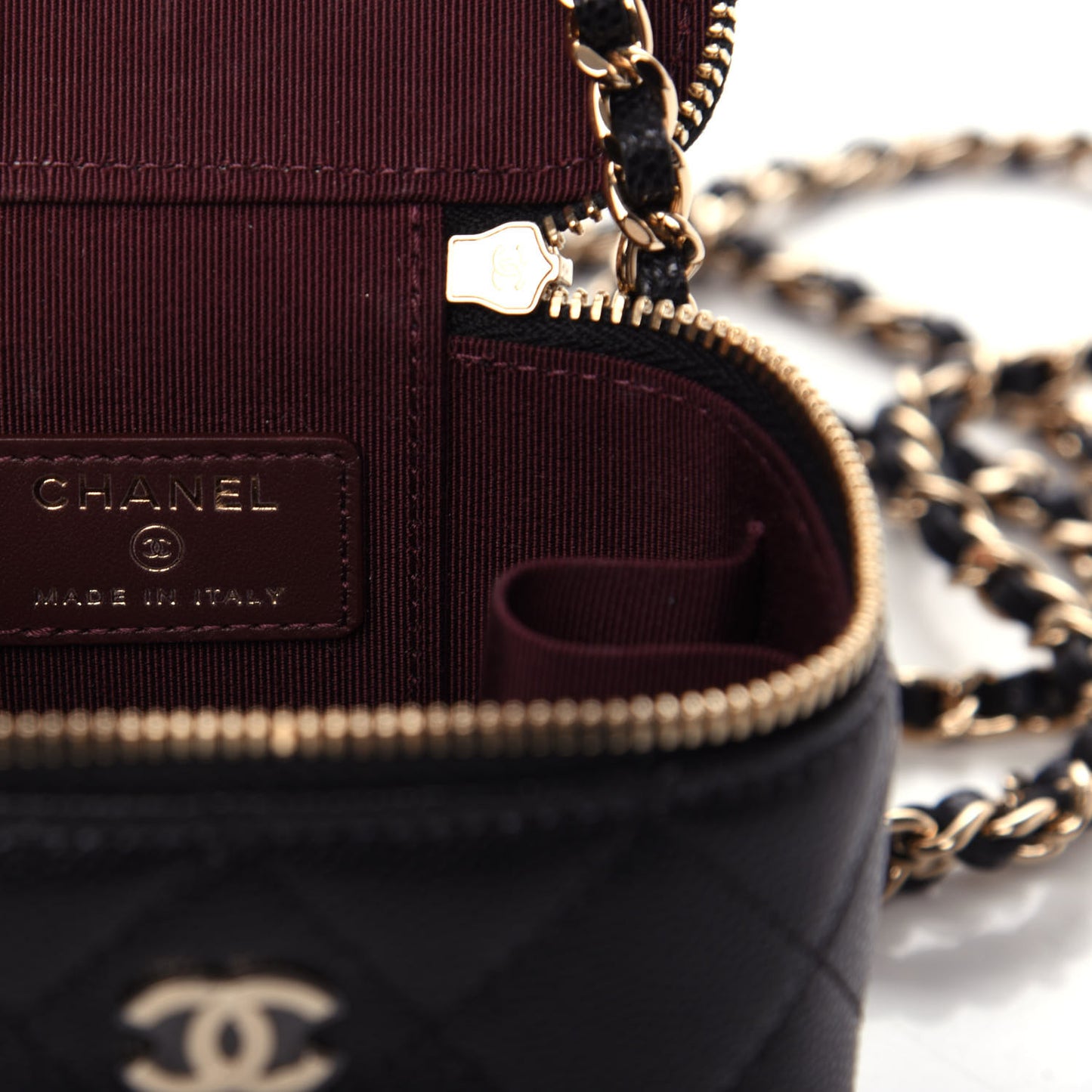 Caviar Quilted Mini Vanity Case With Chain Black