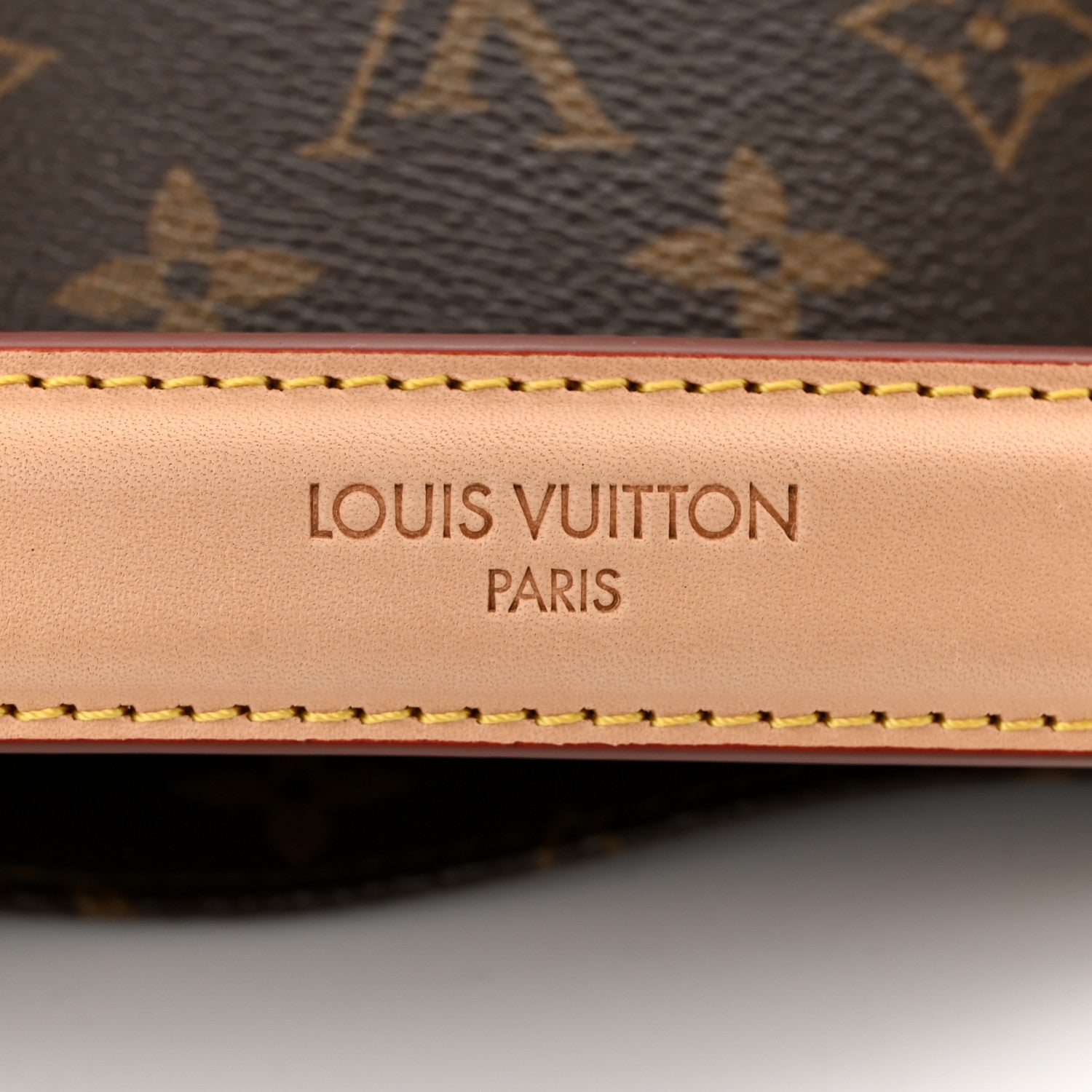 Louis Vuitton Monogram Metis 7 of 10