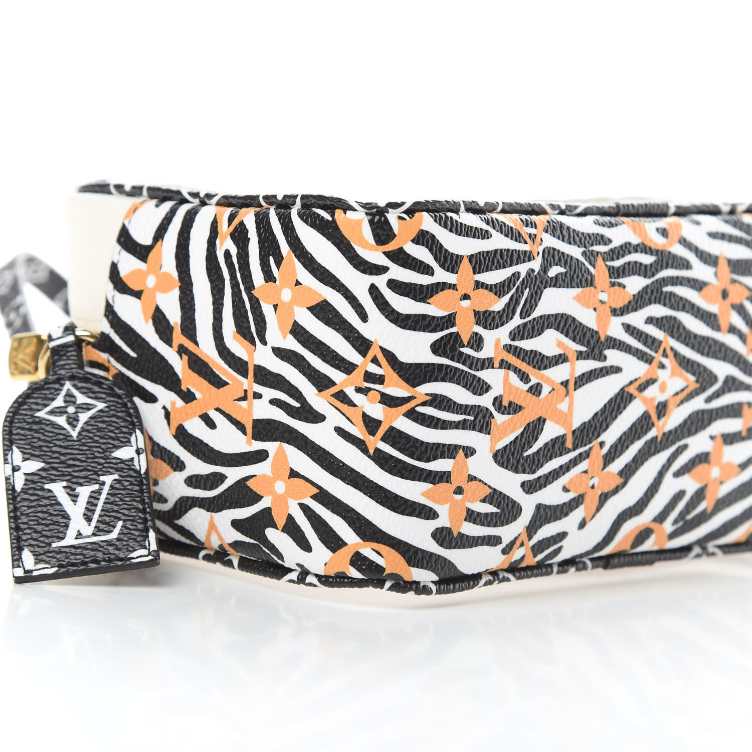 Louis Vuitton Monogram Giant Jungle Beach Pouch Ivory 9 of 11