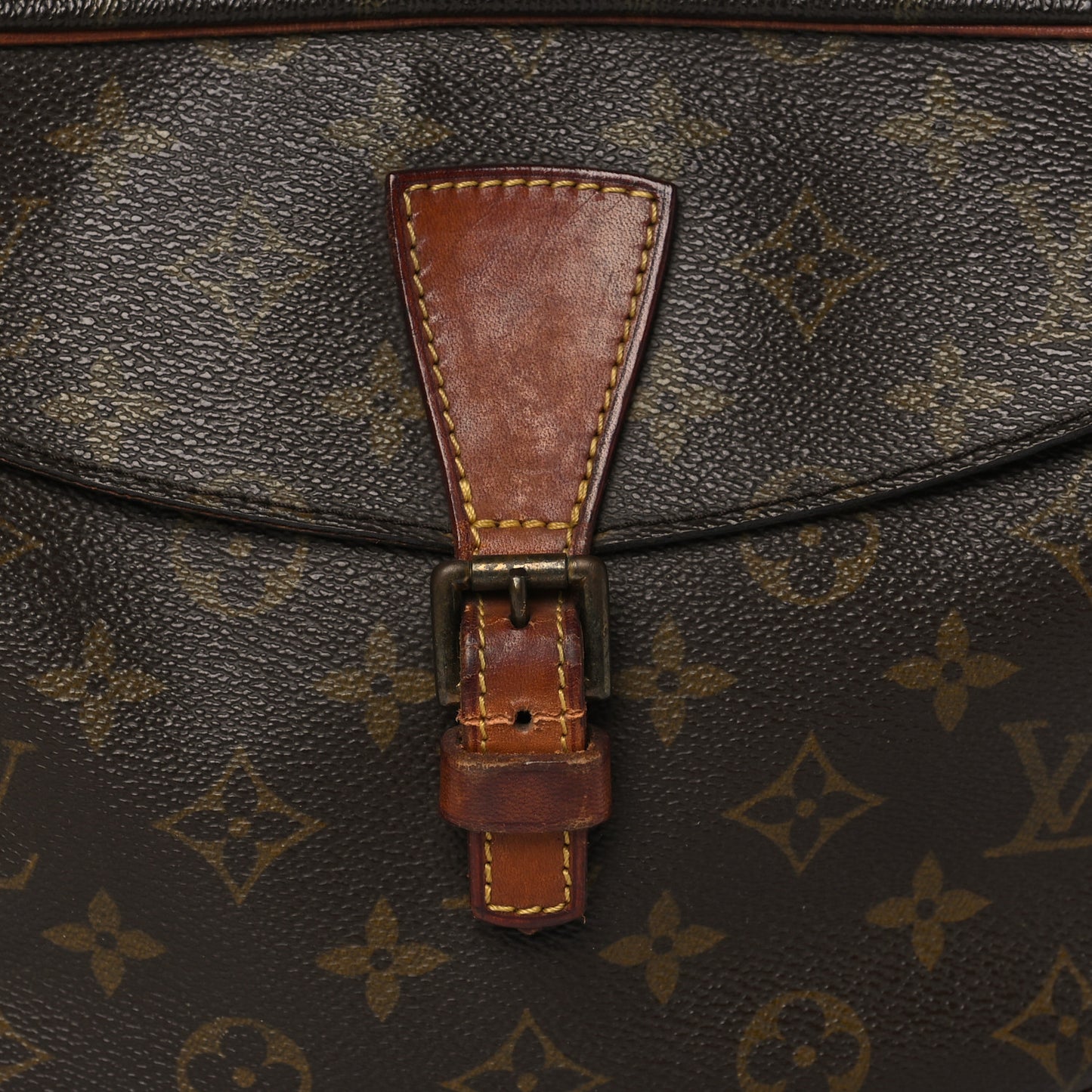 Monogram Jeune Fille