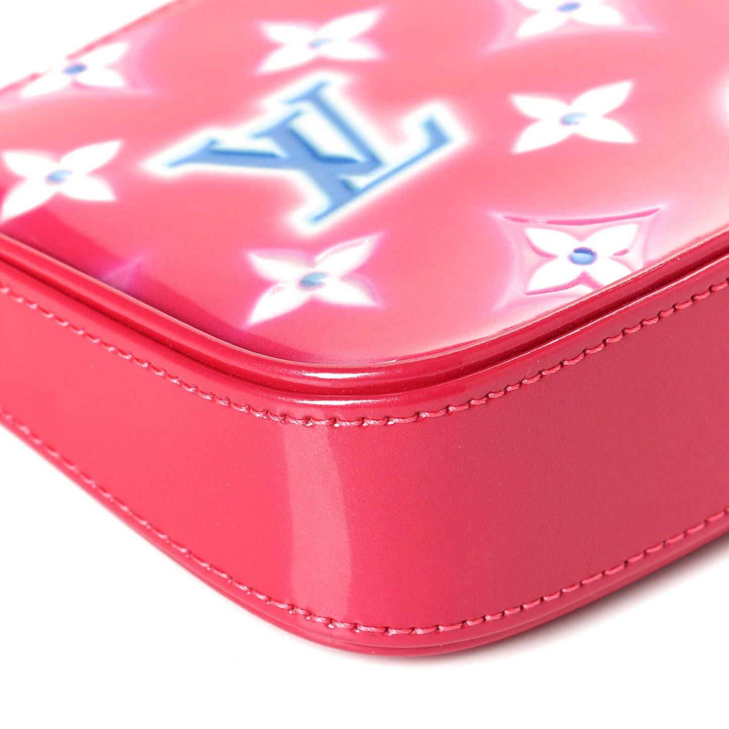 Vernis Valentine Mini Pochette Accessories Fuchsia Neon