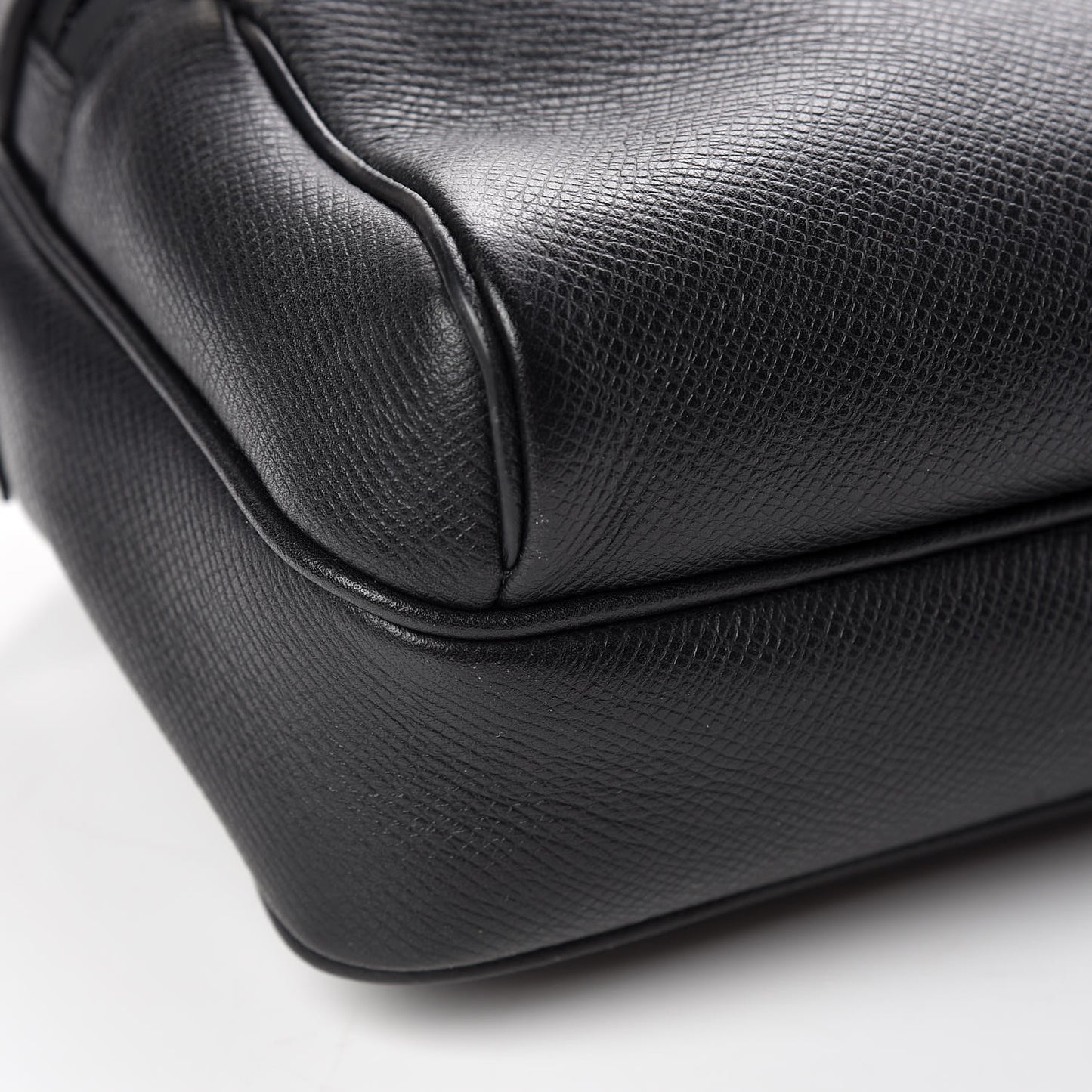 Taiga Outdoor Messenger PM Black
