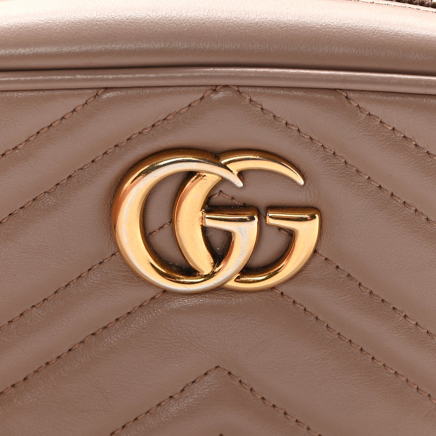 Calfskin Matelasse Mini GG Marmont Chain Shoulder Bag Porcelain Rose