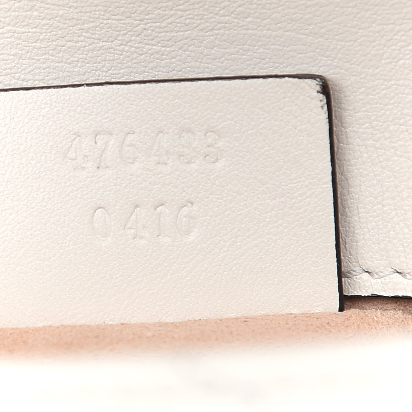 Calfskin Matelasse Super Mini GG Marmont Shoulder Bag White