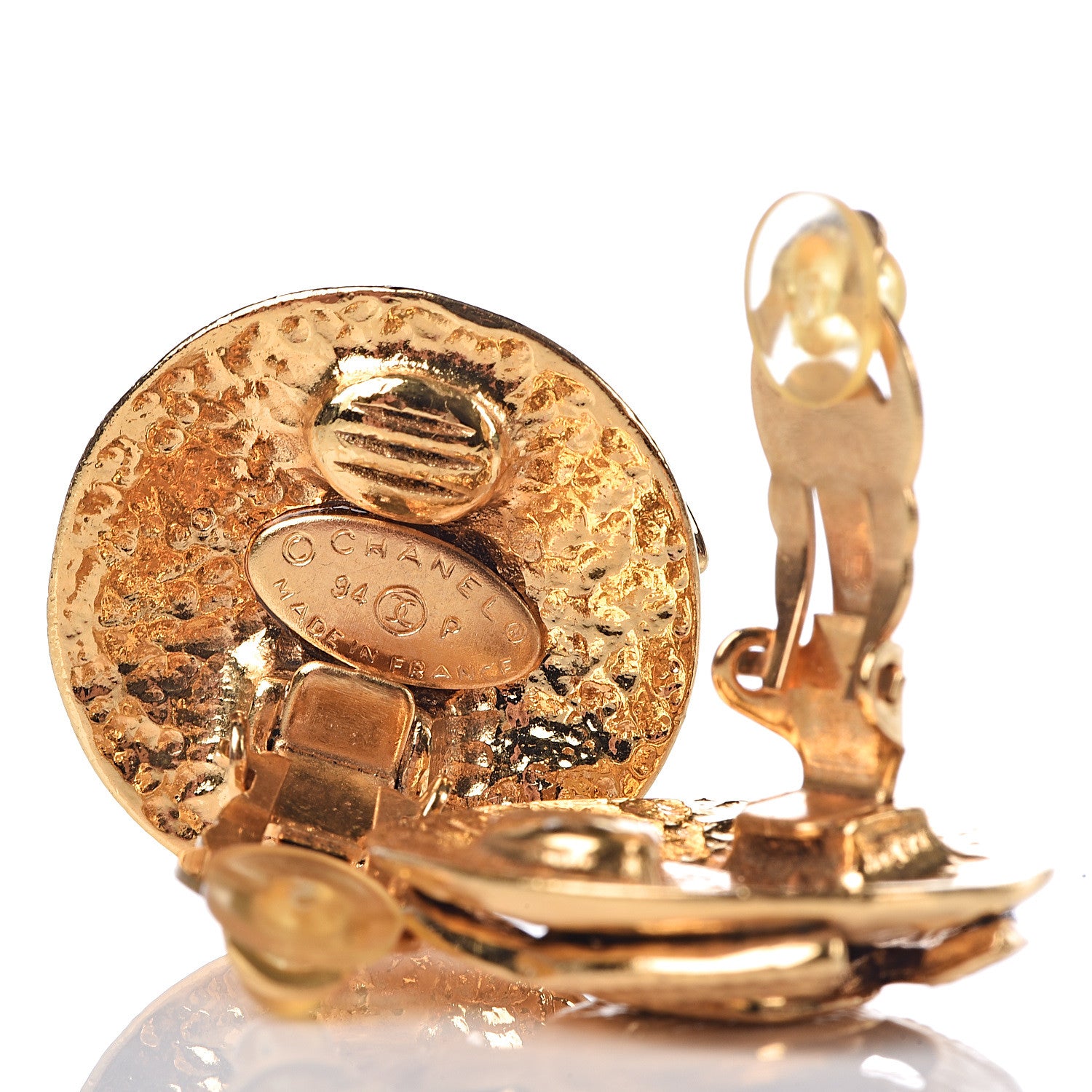 Chanel Round CC Clip On Earrings Gold 4 of 4