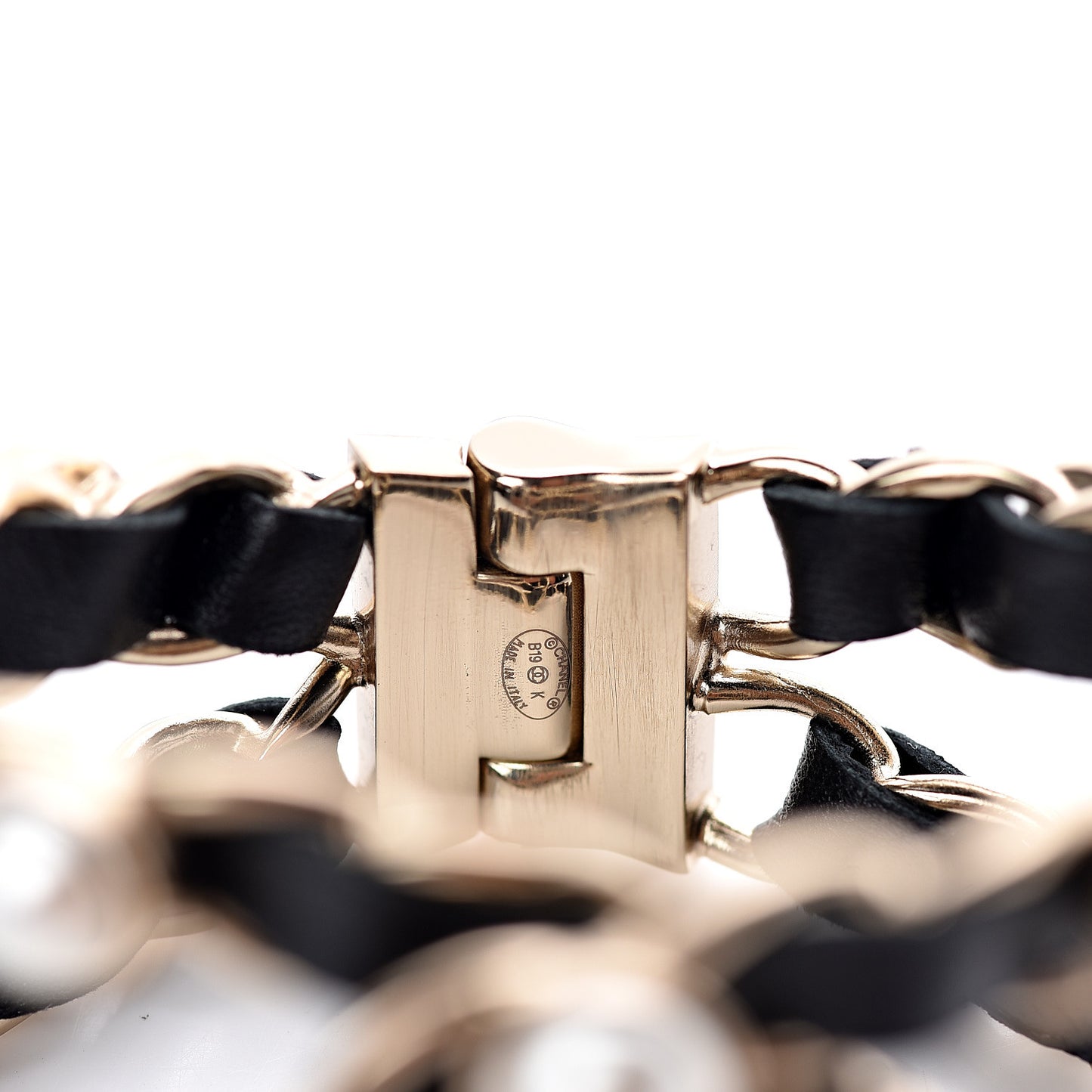 Lambskin Chain Pearl Bracelet Gold Black