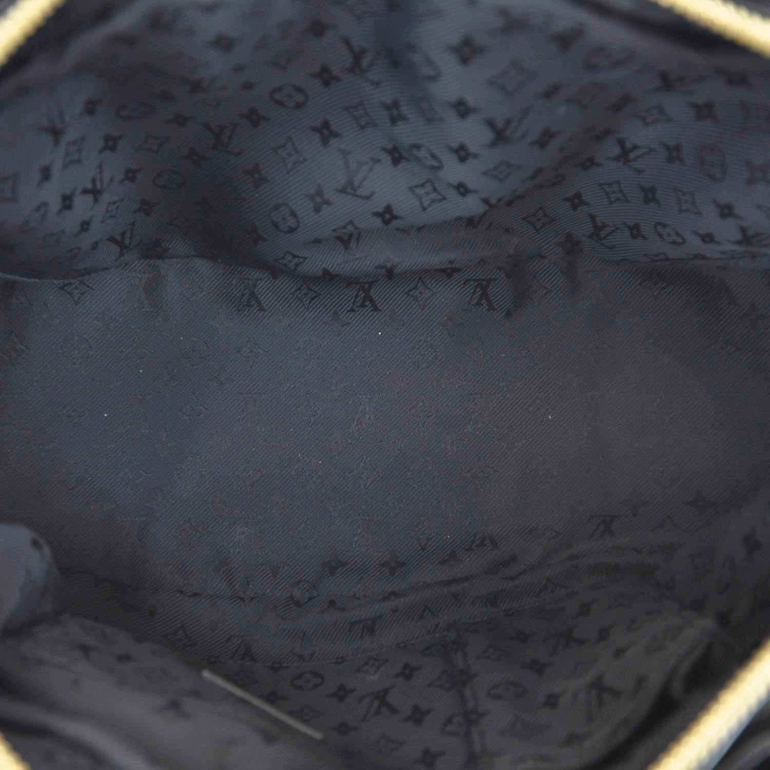 Louis Vuitton Lambskin Riveting Black 9 of 12