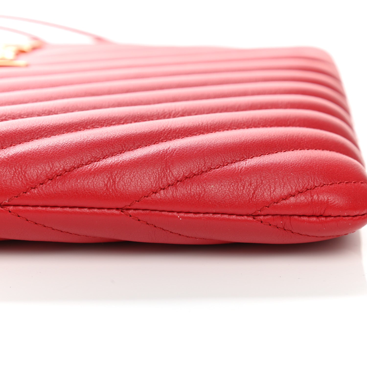 Saint Laurent Calfskin Matelasse Chevron Monogram A5 Wristlet Red 8 of 9