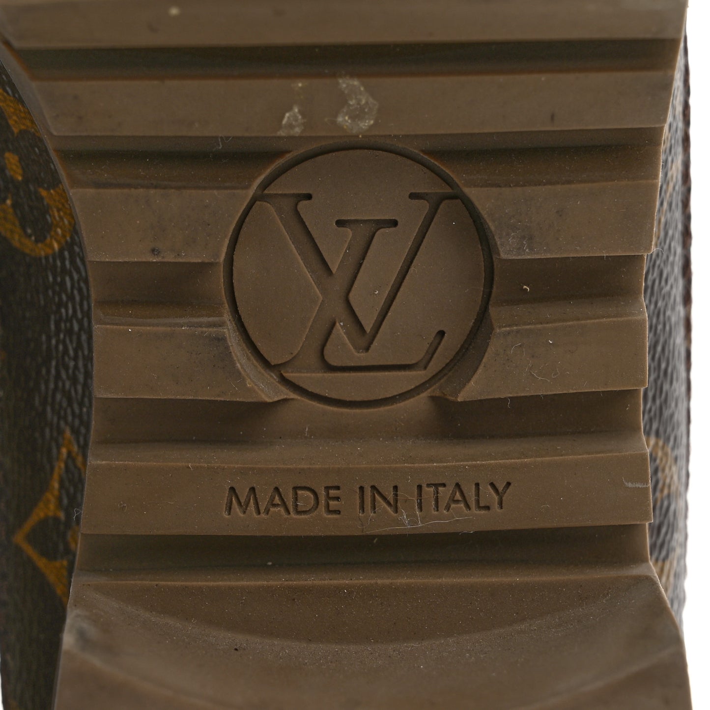 Suede Calfskin Monogram Laureate Platform Desert Boots 37.5 Taupe
