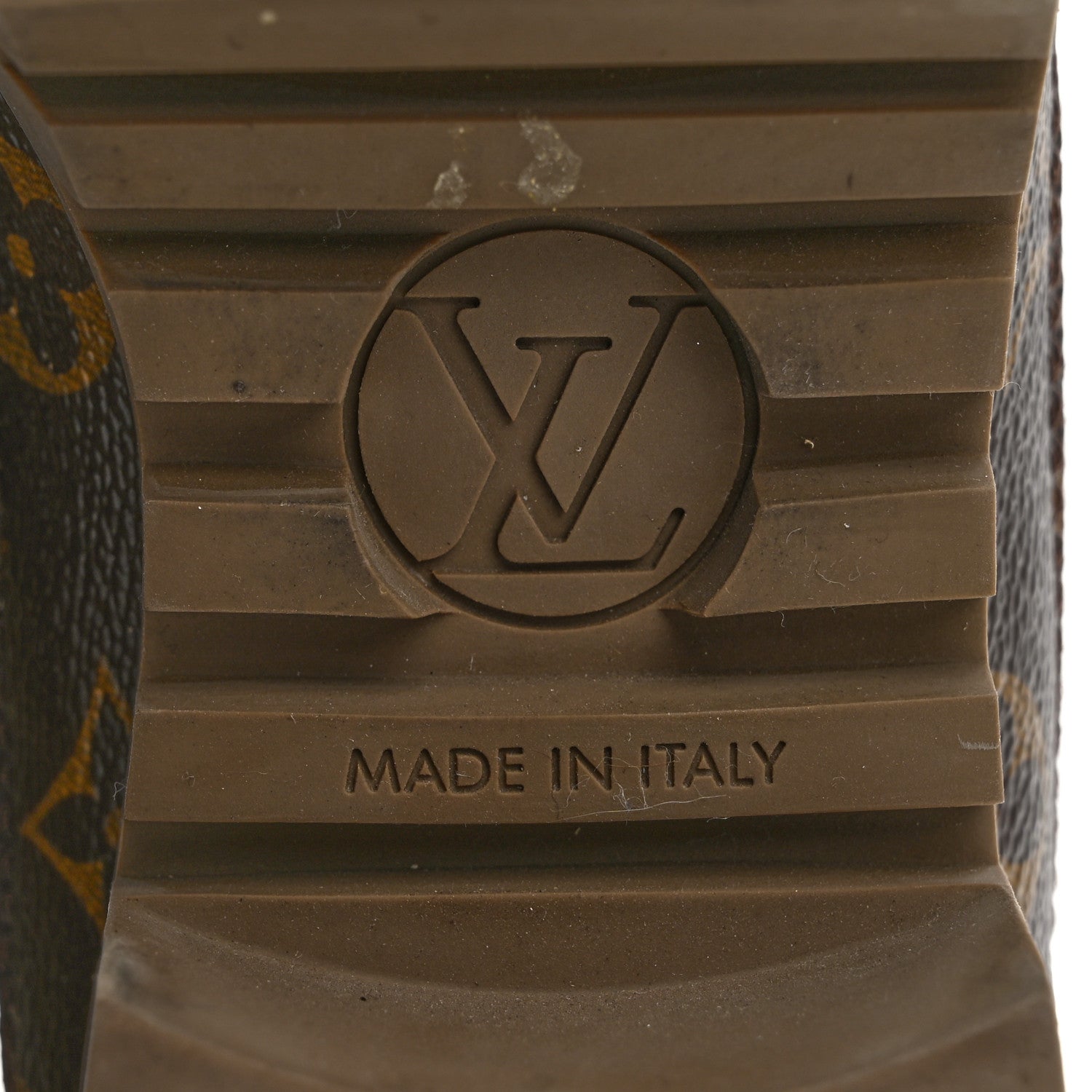Louis Vuitton Suede Calfskin Monogram Laureate Platform Desert Boots 37.5 Taupe 8 of 15