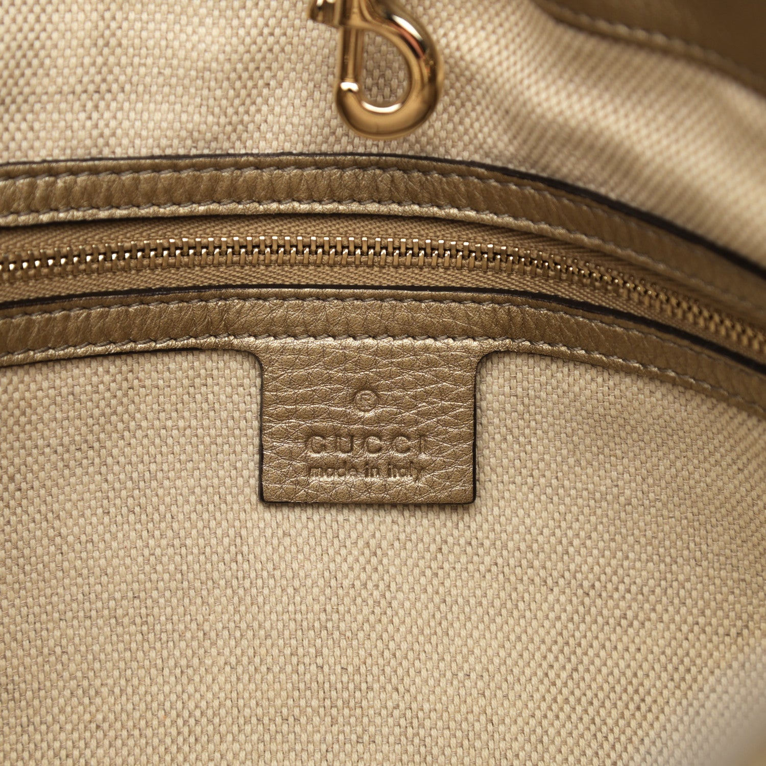 Gucci Metallic Pebbled Calfskin Medium Soho Chain Shoulder Bag Golden Beige 6 of 11