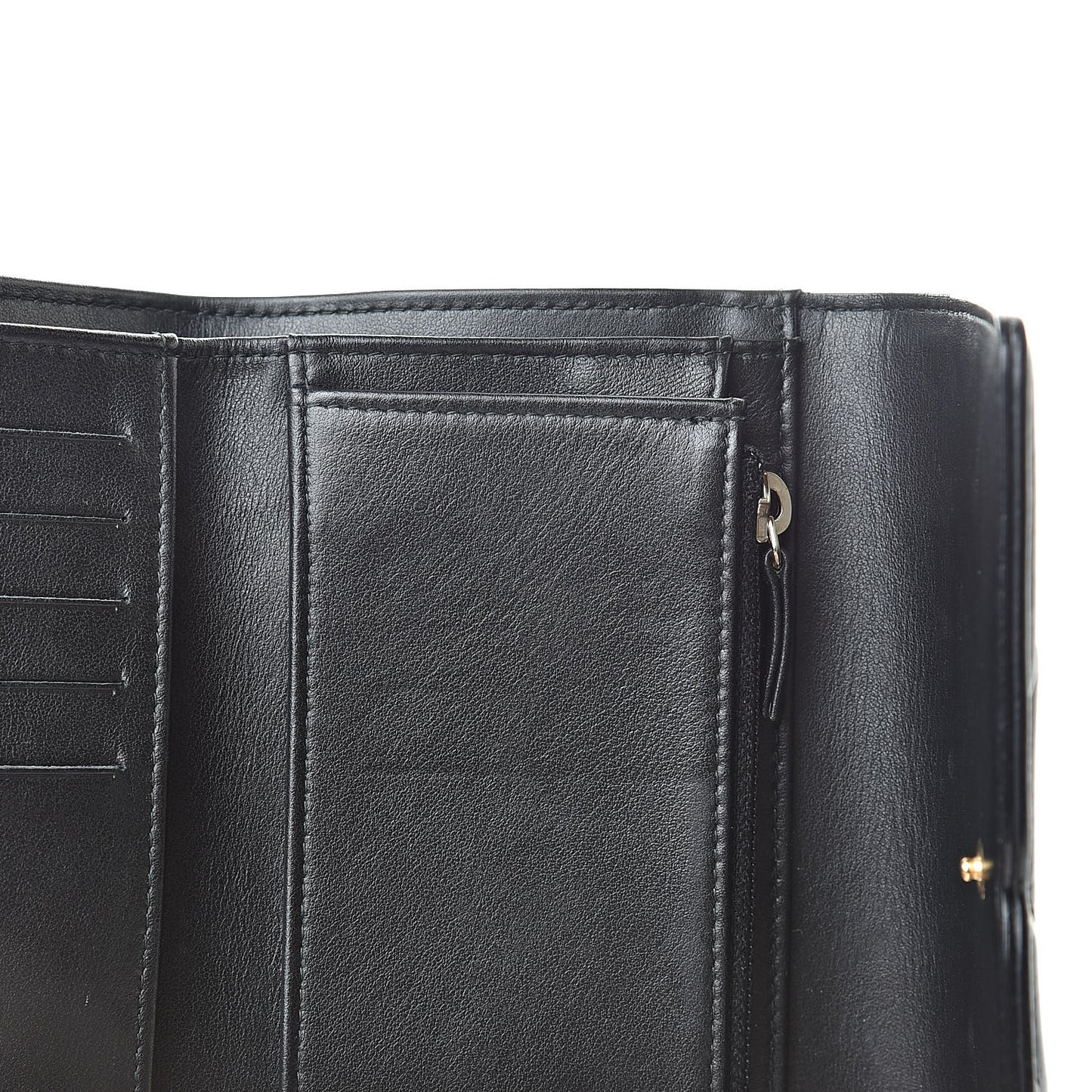 Caviar Quilted Medium Filigree Flap Wallet Black