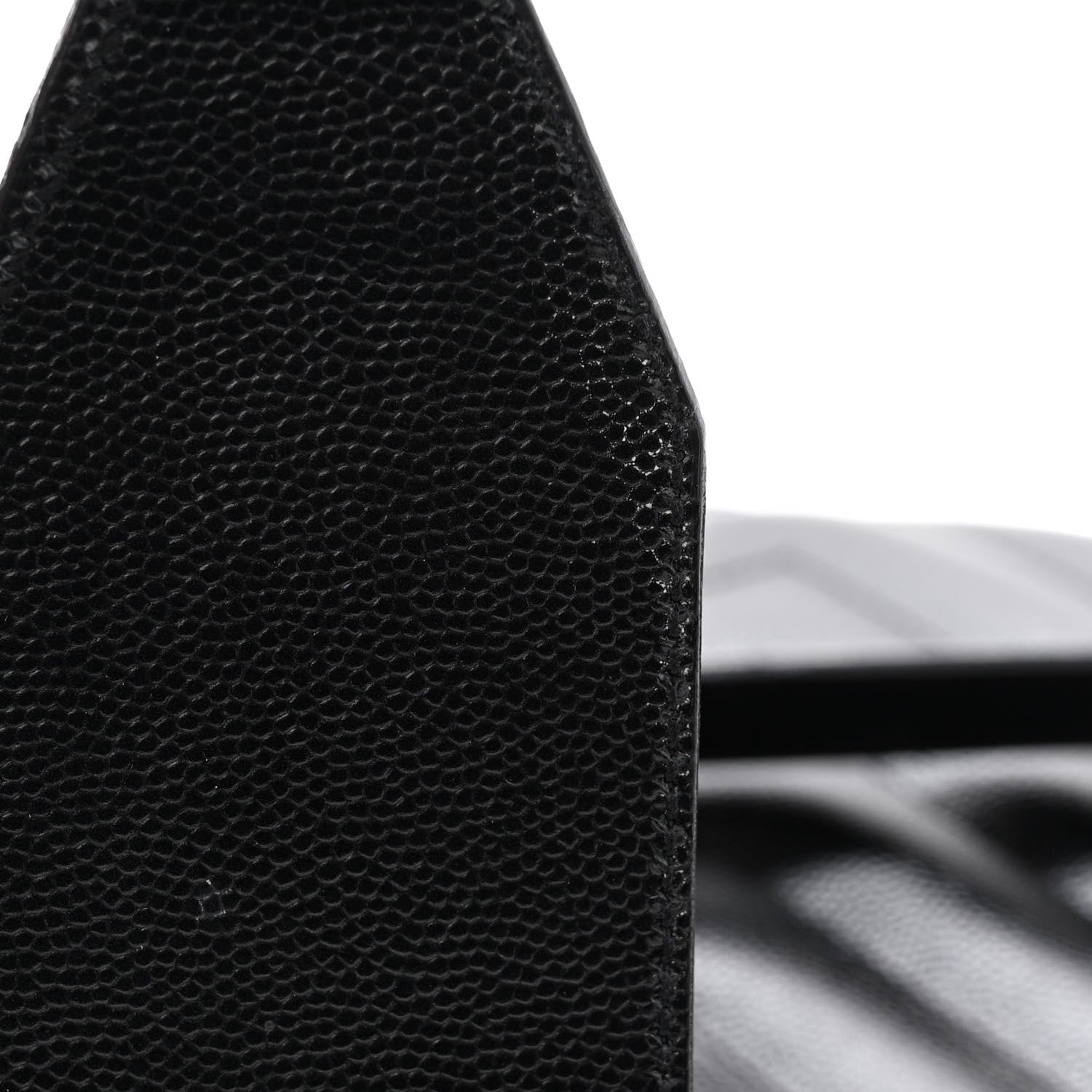 Saint Laurent Grain De Poudre Matelasse Chevron Monogram Shopping Bag Black 15 of 20