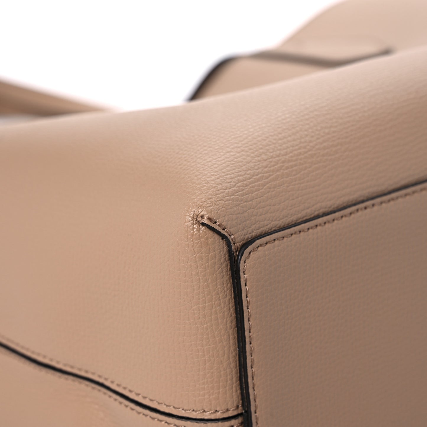 Grainy Calfskin Haymarket Check Medium Reversible Tote Camel