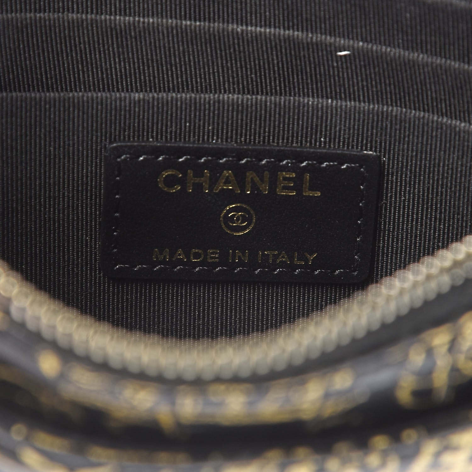 Chanel Calfskin Crocodile Embossed Graffiti 2.55 Cocodile Reissue Zip Pouch Black Gold 8 of 9