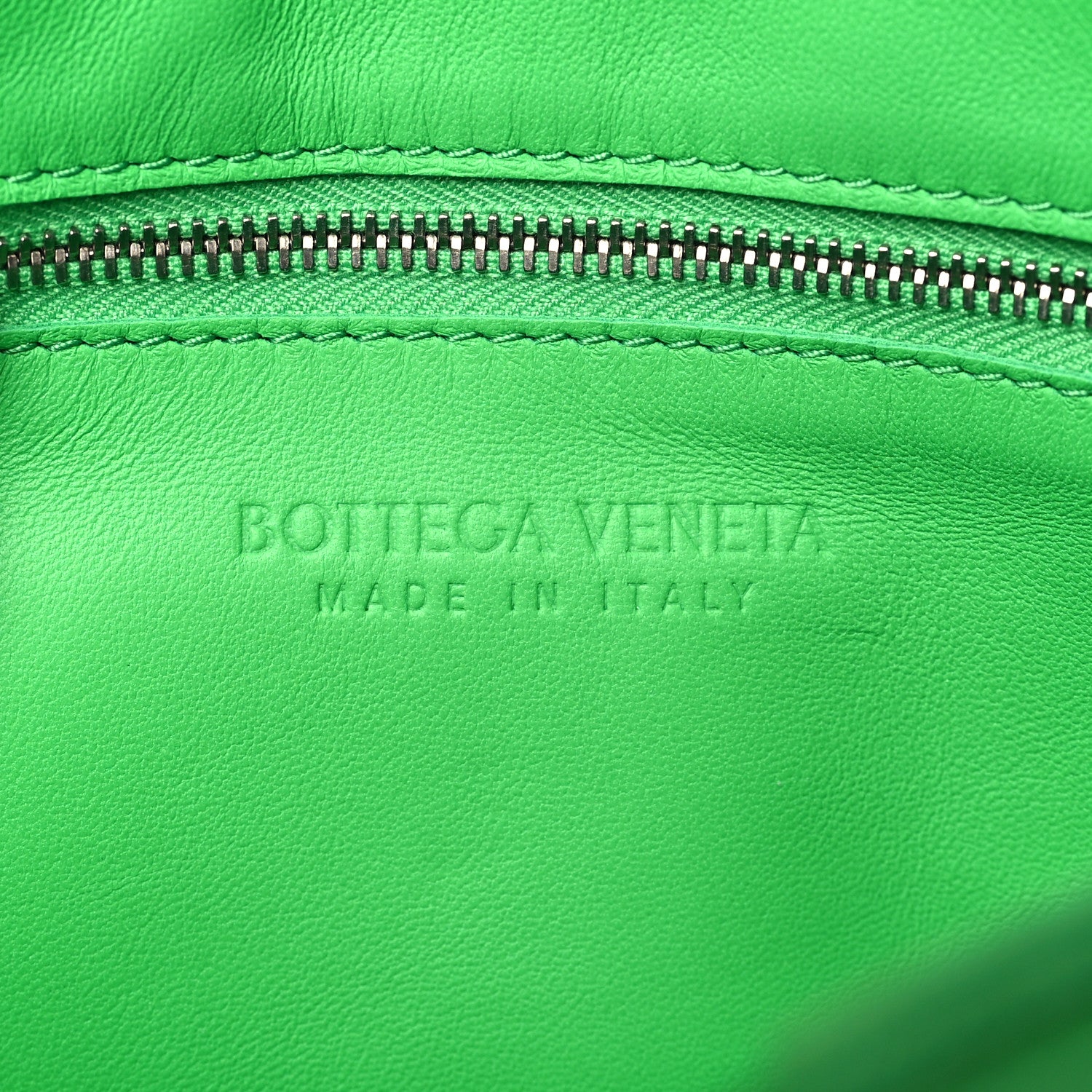 Bottega Veneta Lambskin Maxi Intrecciato Cassette Crossbody Bag Grass 6 of 9