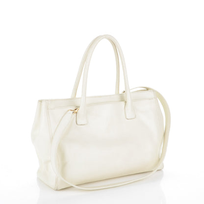 Chanel Calfskin Cerf Executive Shopper Tote White 3 of 13